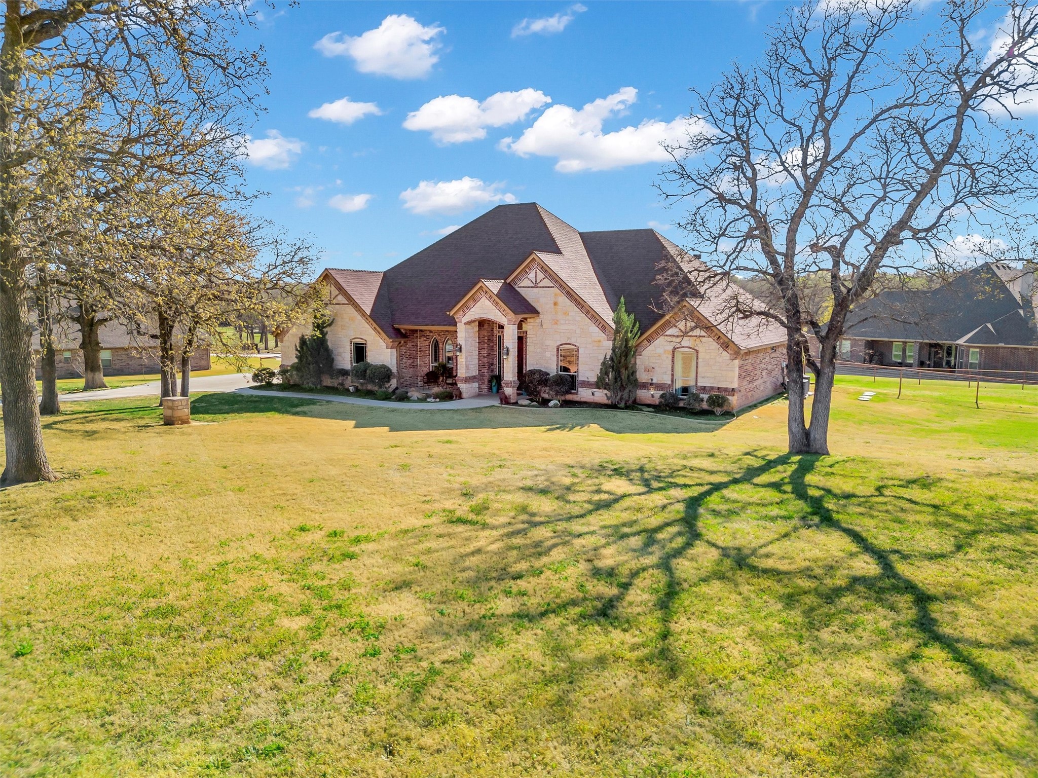100 Ellis Pond Court