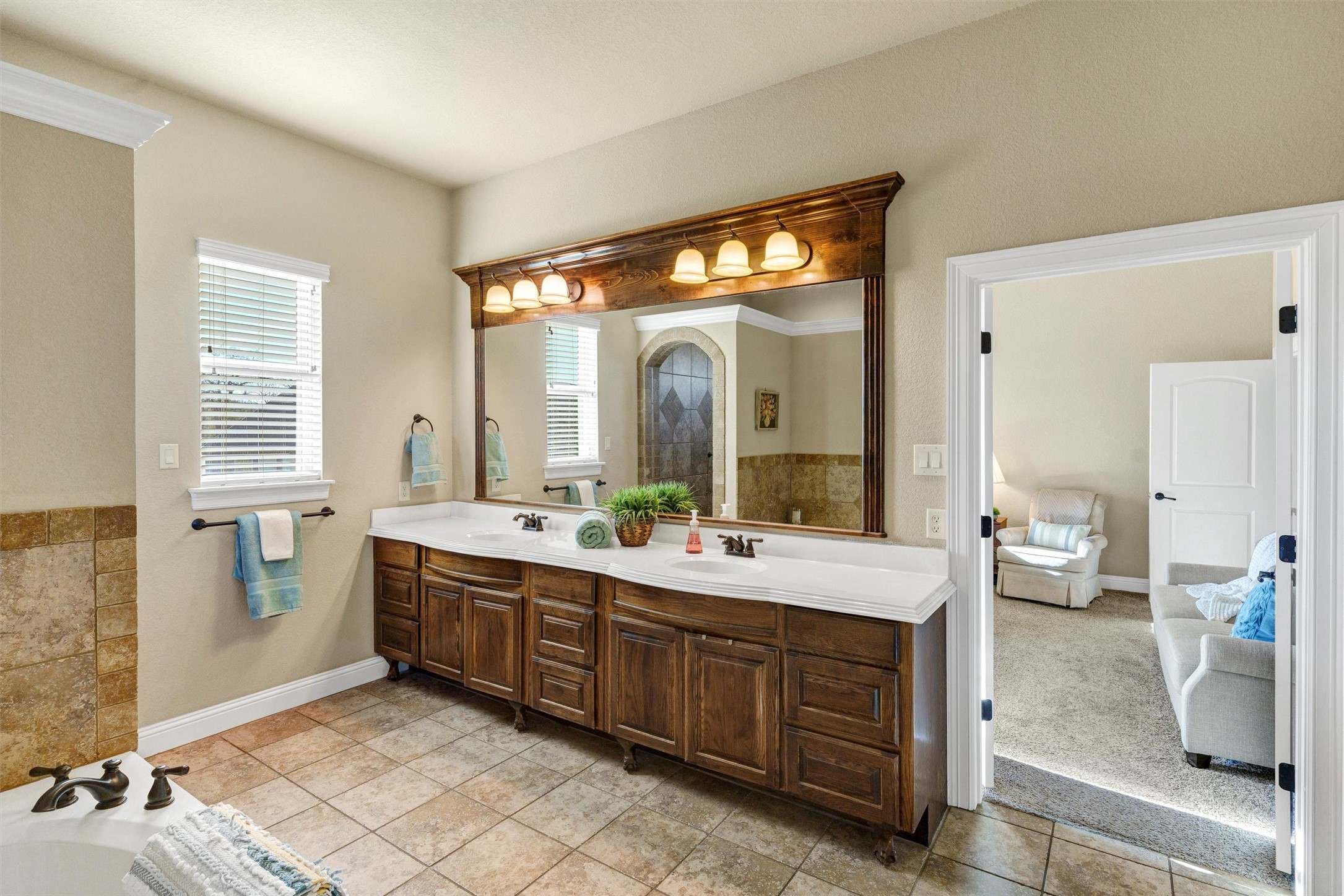 100 Ellis Pond Court