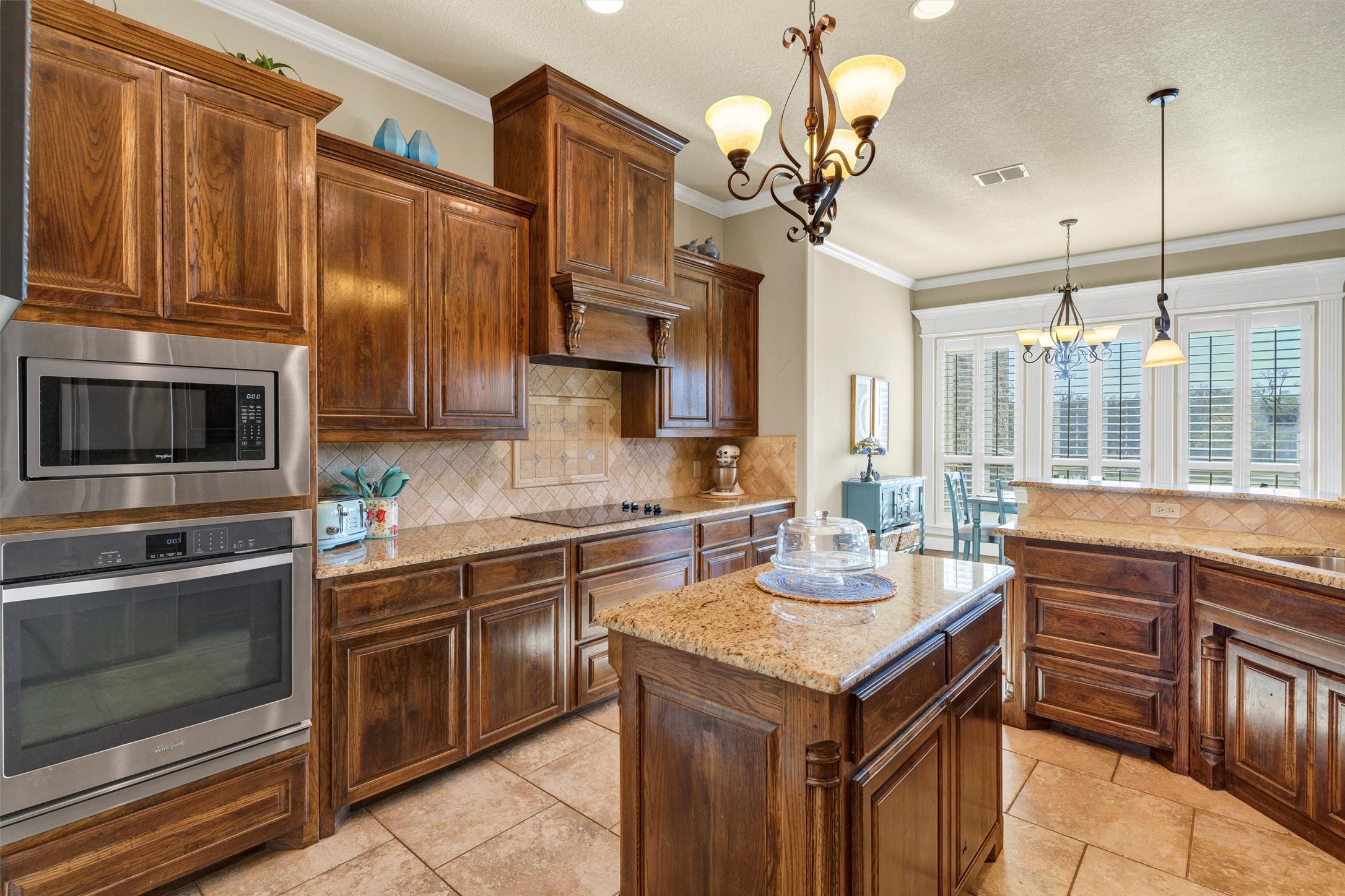 100 Ellis Pond Court