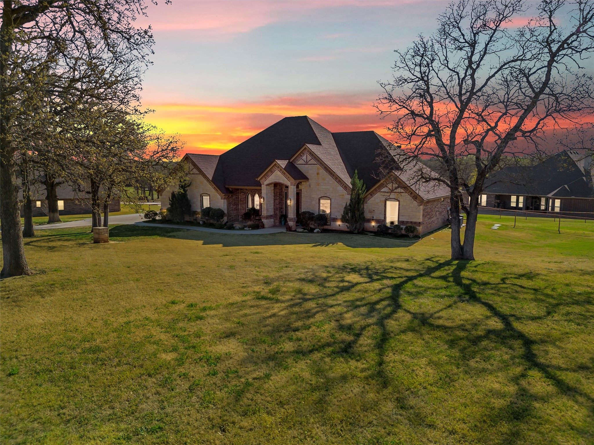 100 Ellis Pond Court