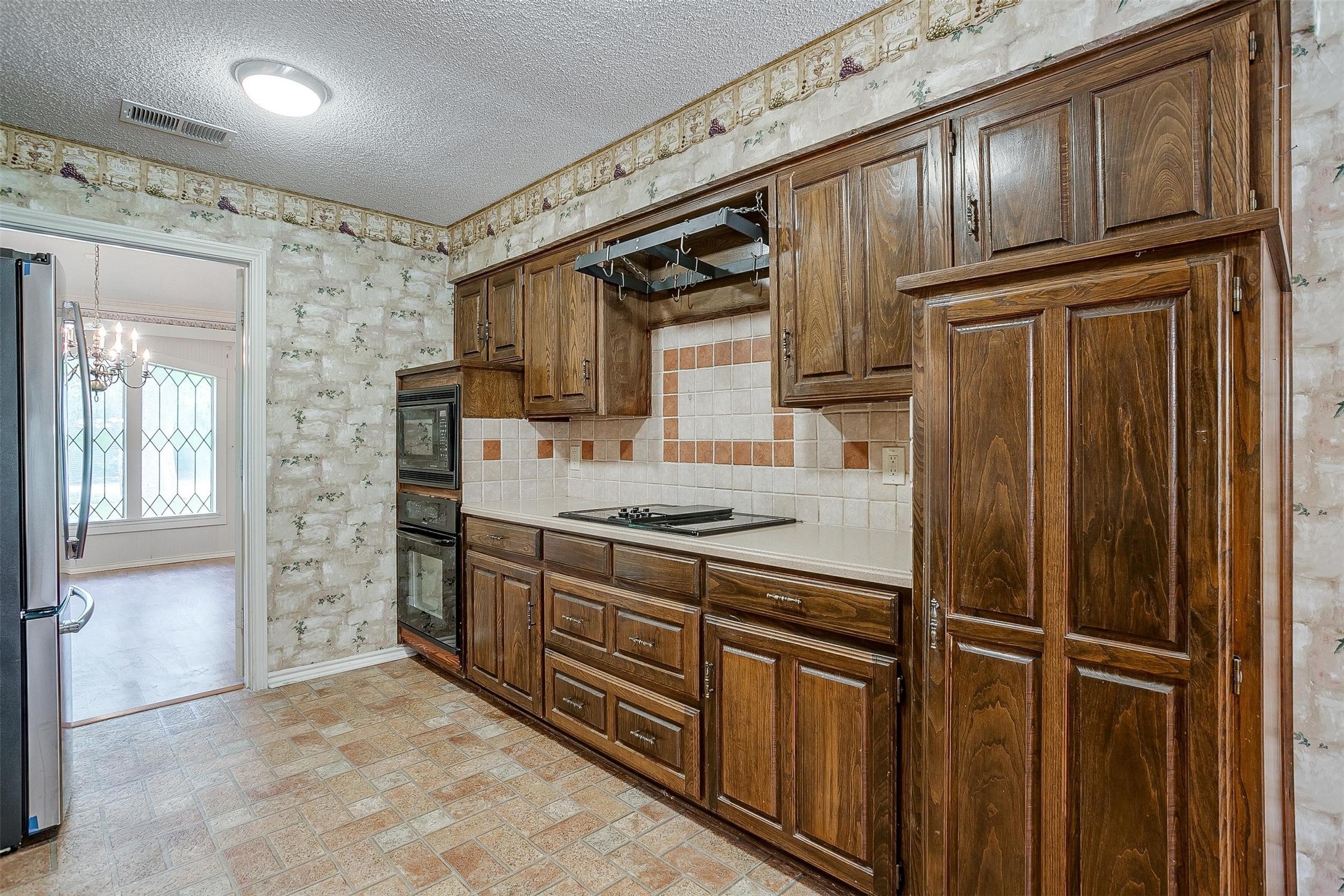 6809 River Bend Road
