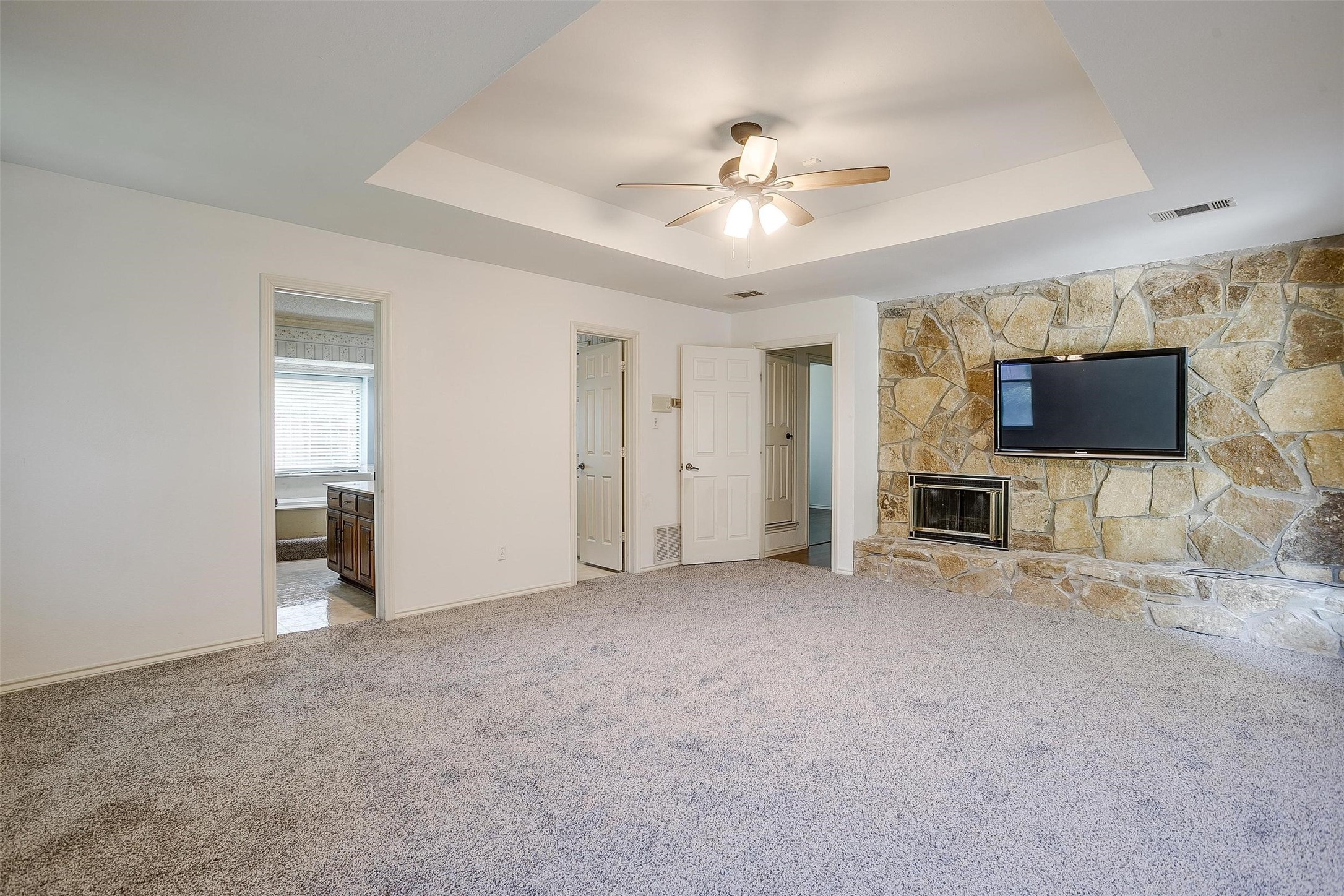 6809 River Bend Road