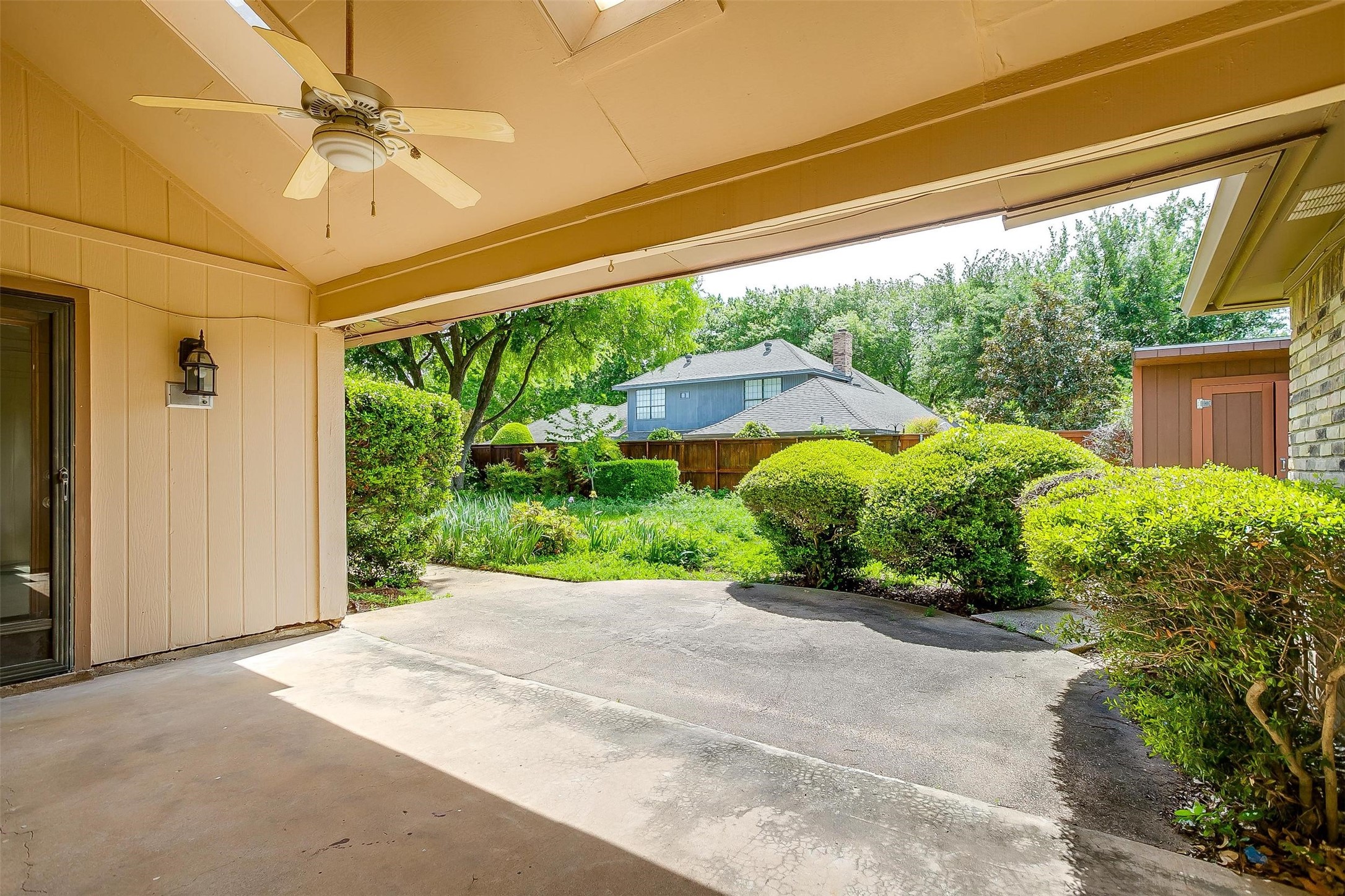 6809 River Bend Road