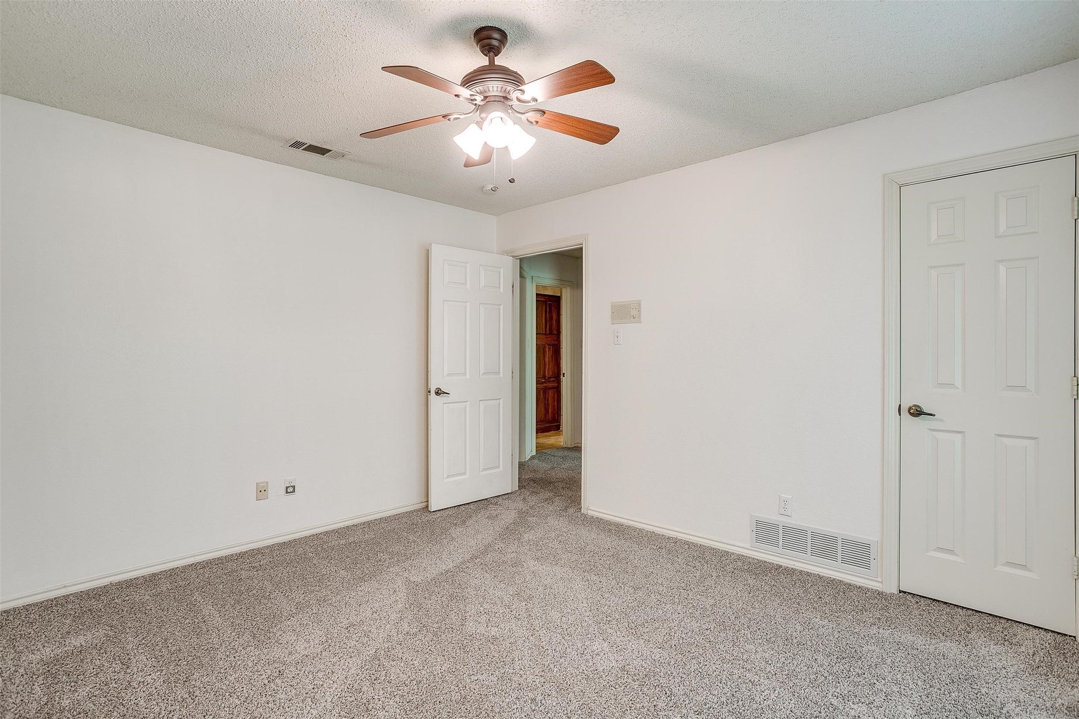 6809 River Bend Road