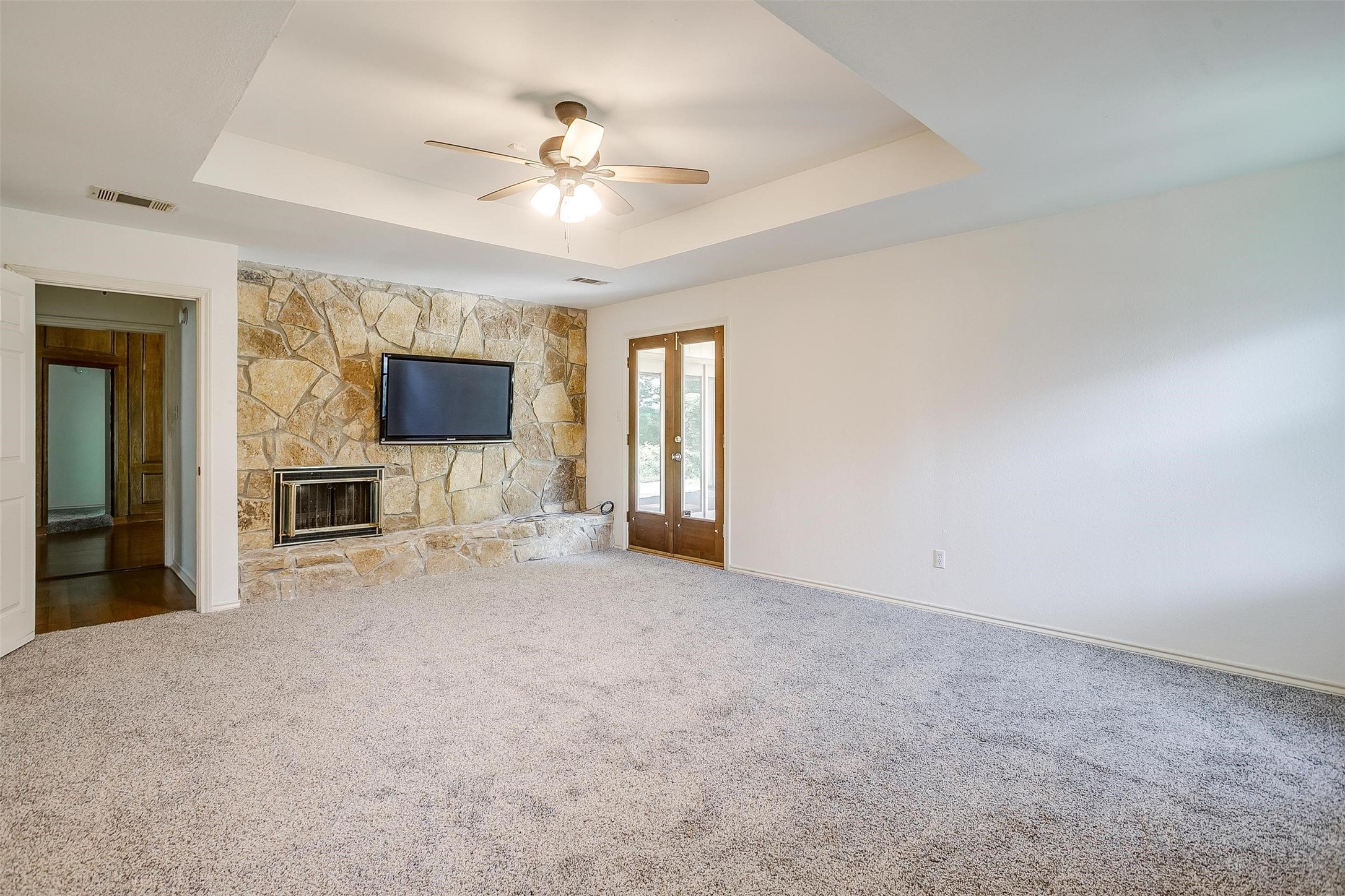 6809 River Bend Road