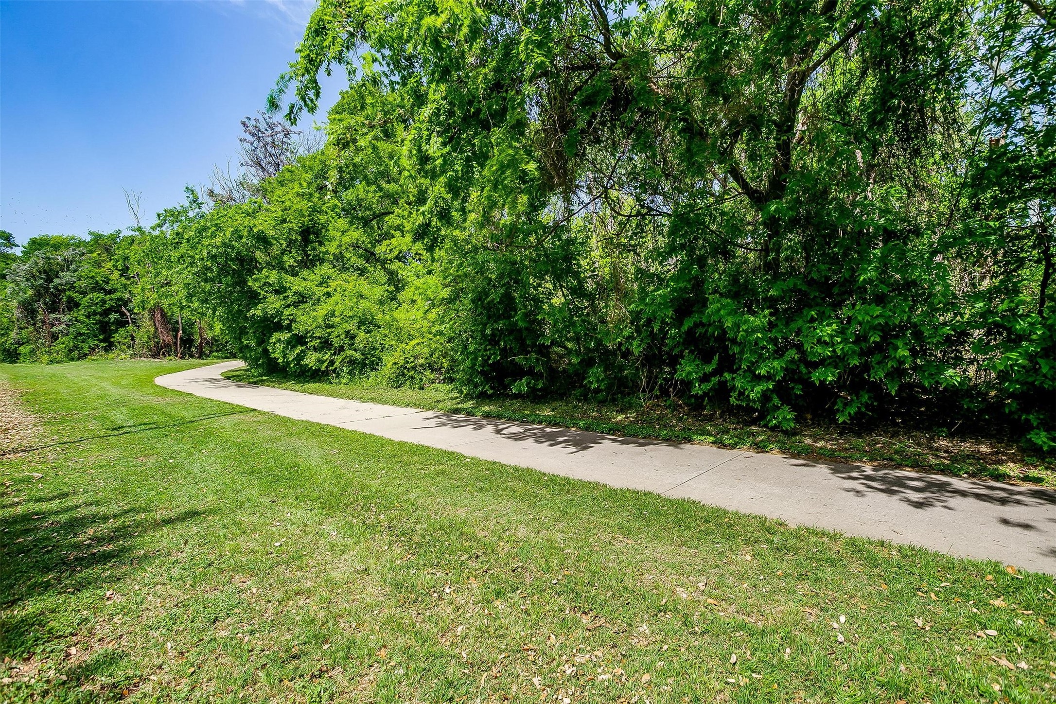 6809 River Bend Road
