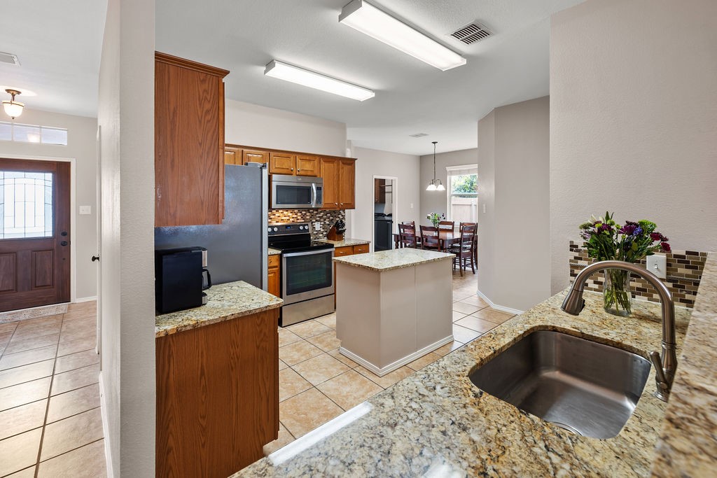 16148 Cowboy Trail