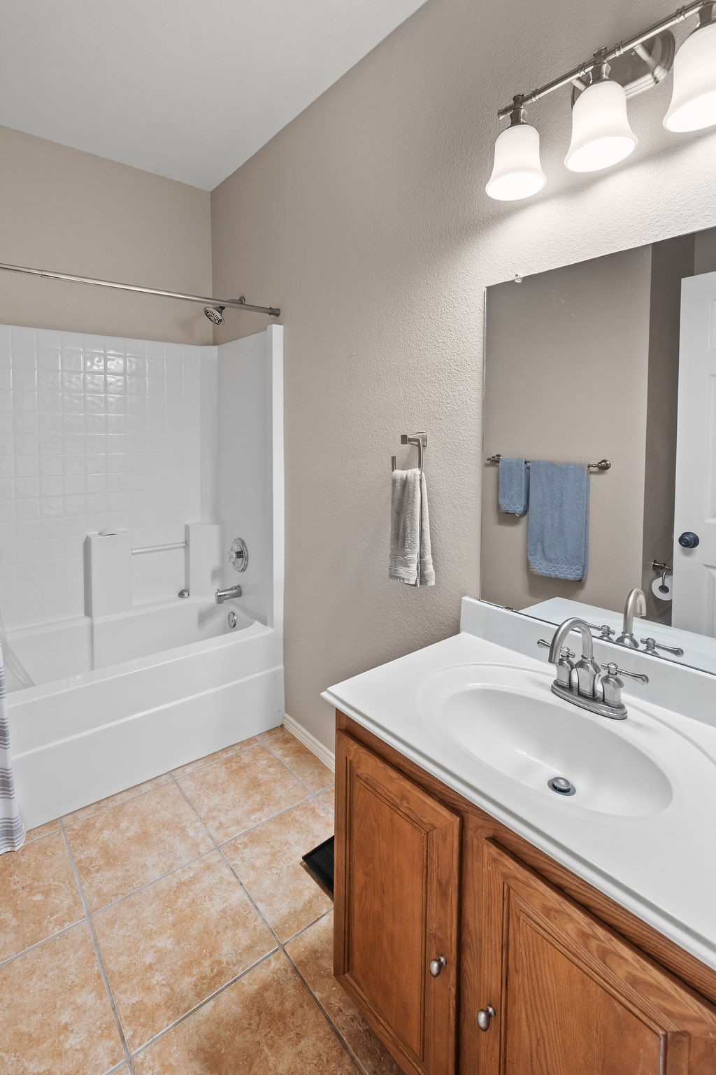 16148 Cowboy Trail