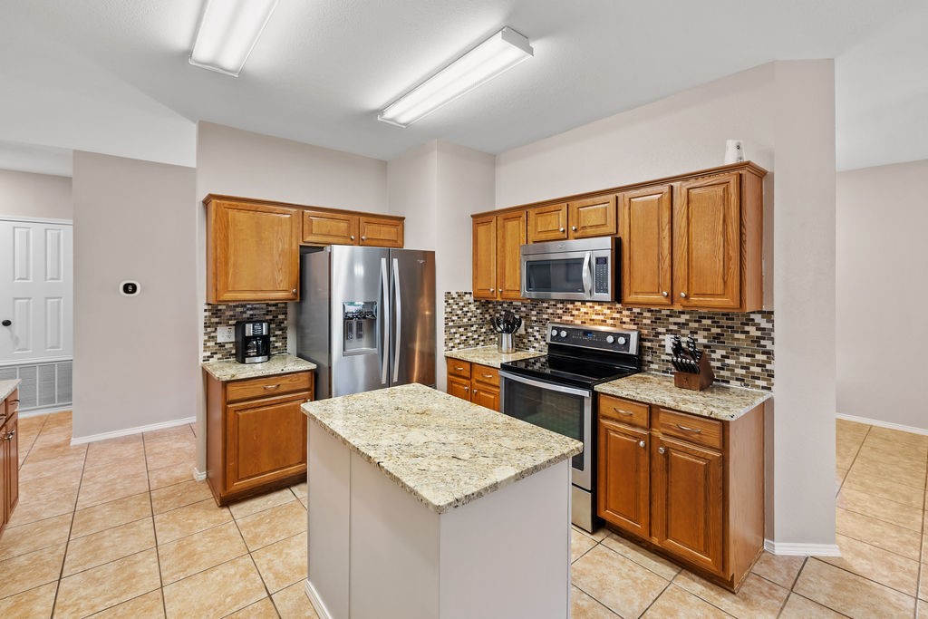 16148 Cowboy Trail