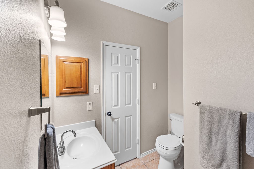 16148 Cowboy Trail