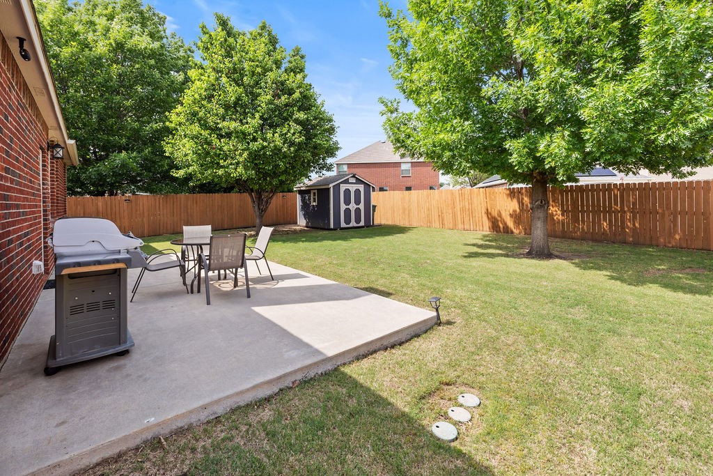 16148 Cowboy Trail