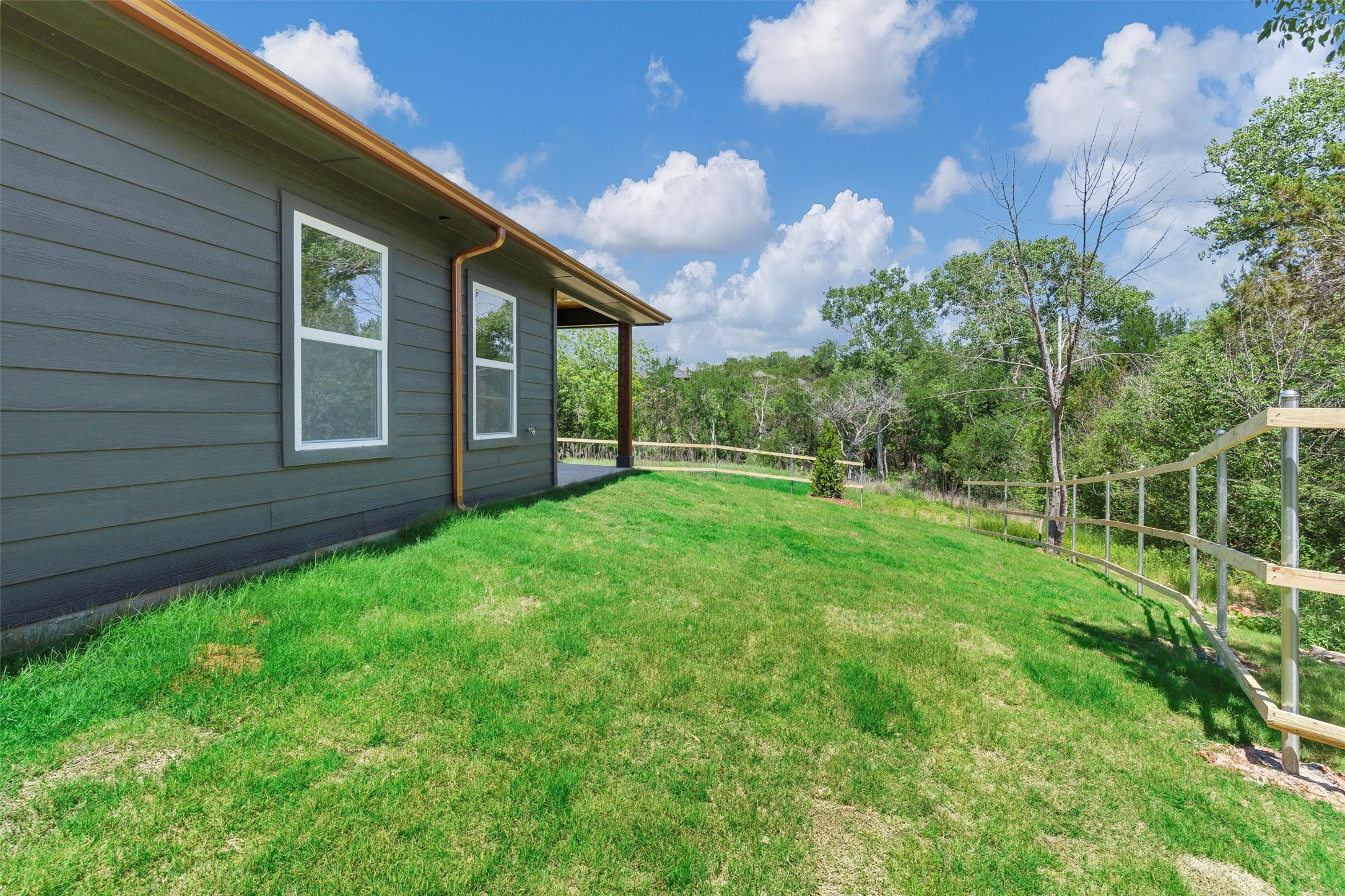 2519 Lakeridge Drive