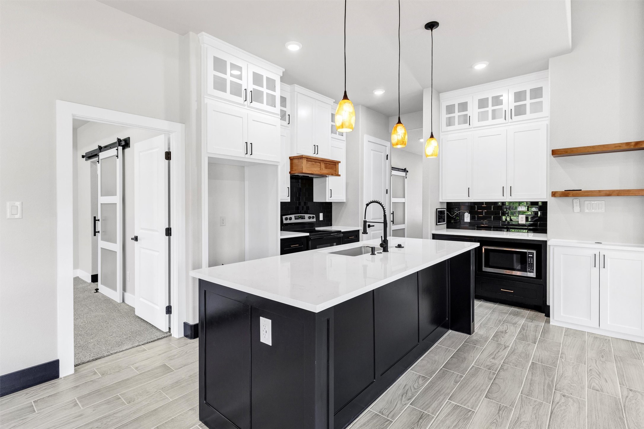 2519 Lakeridge Drive