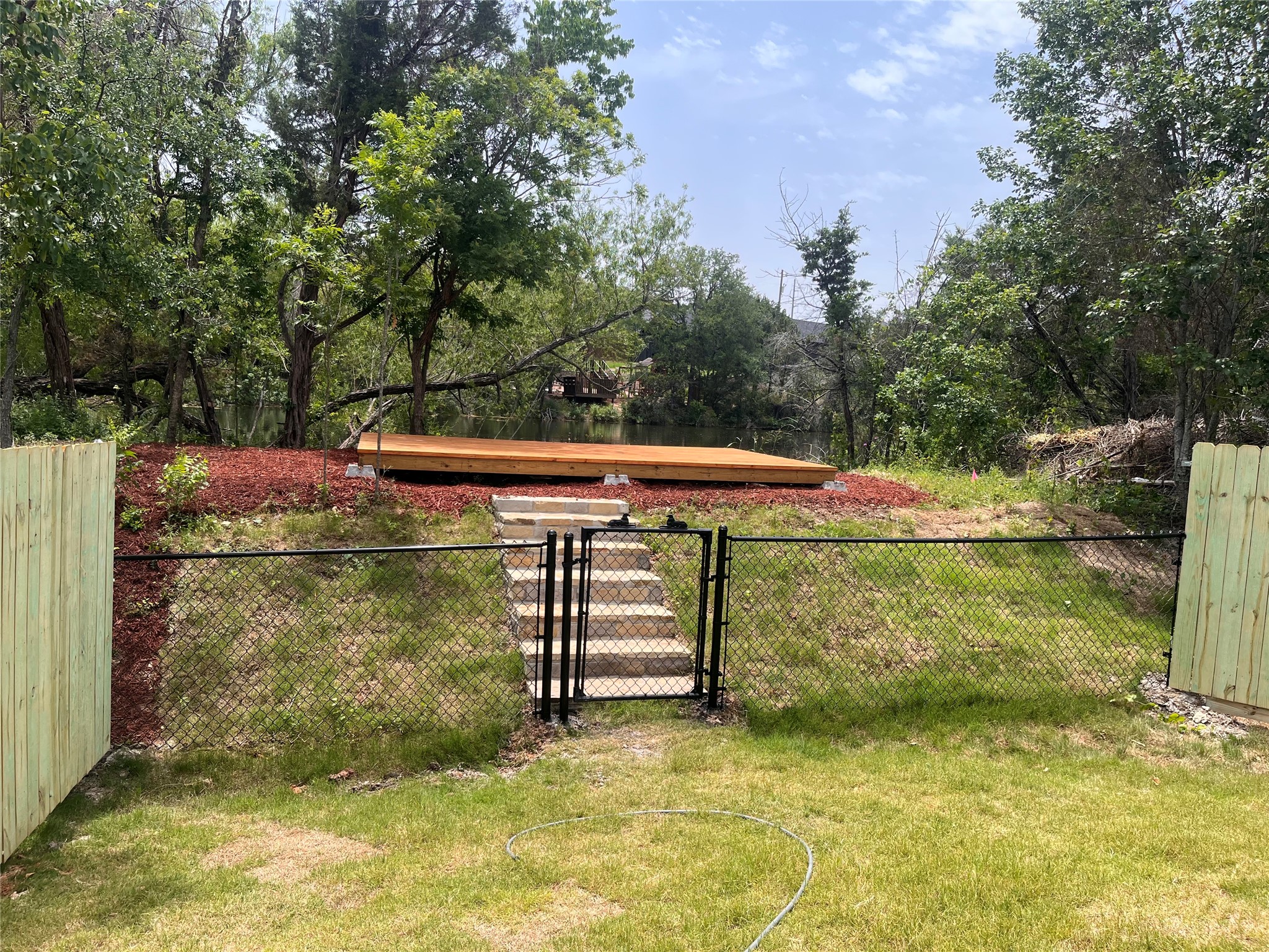 2519 Lakeridge Drive