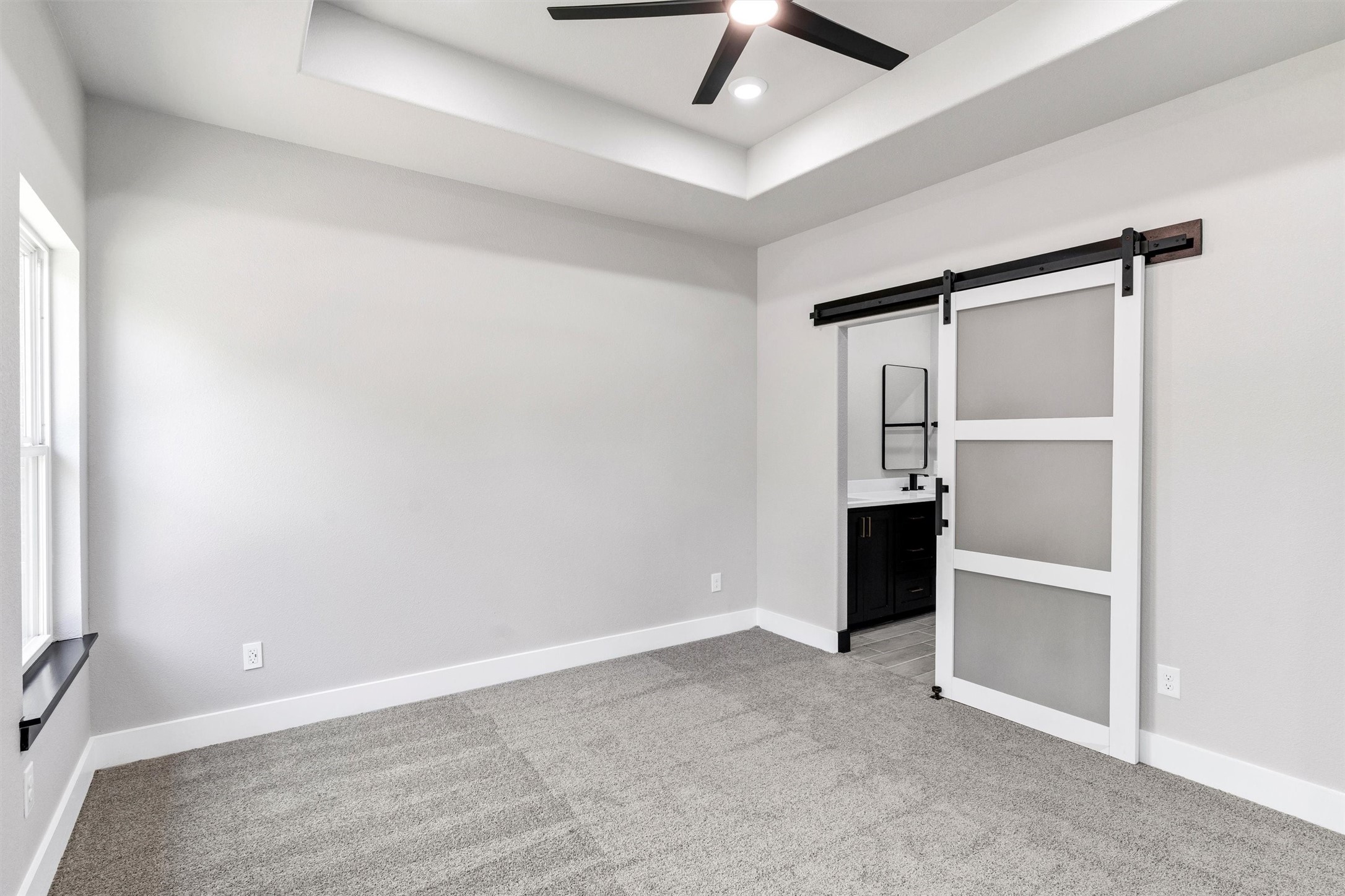 2519 Lakeridge Drive
