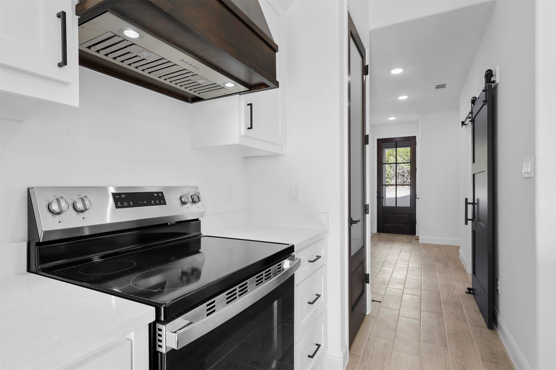 5512 San Jacinto Drive