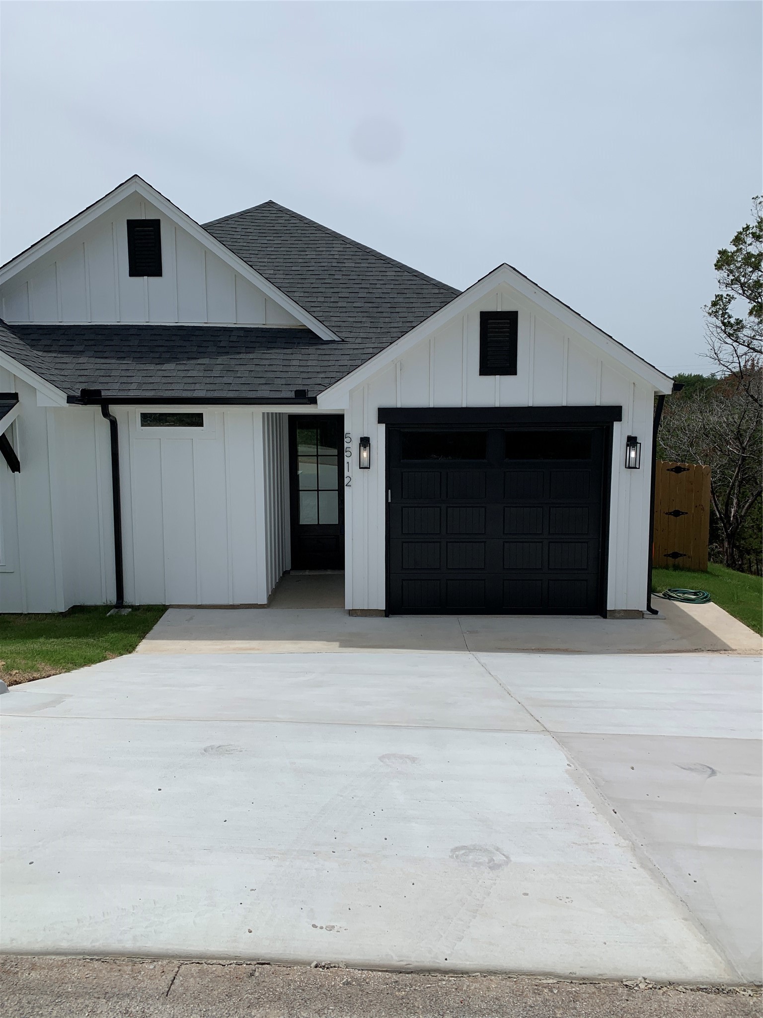 5512 San Jacinto Drive