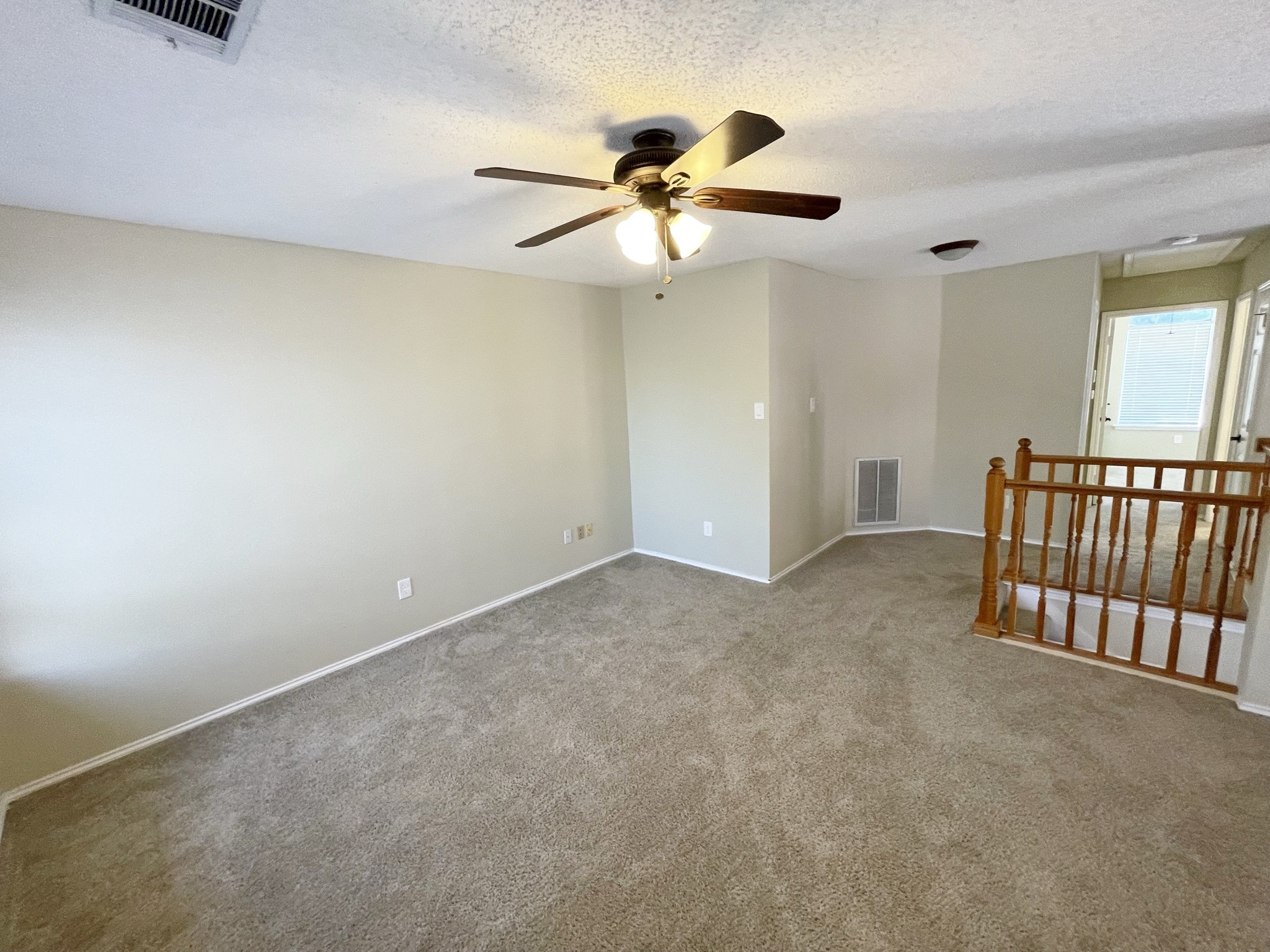606 Saint Andrews Place