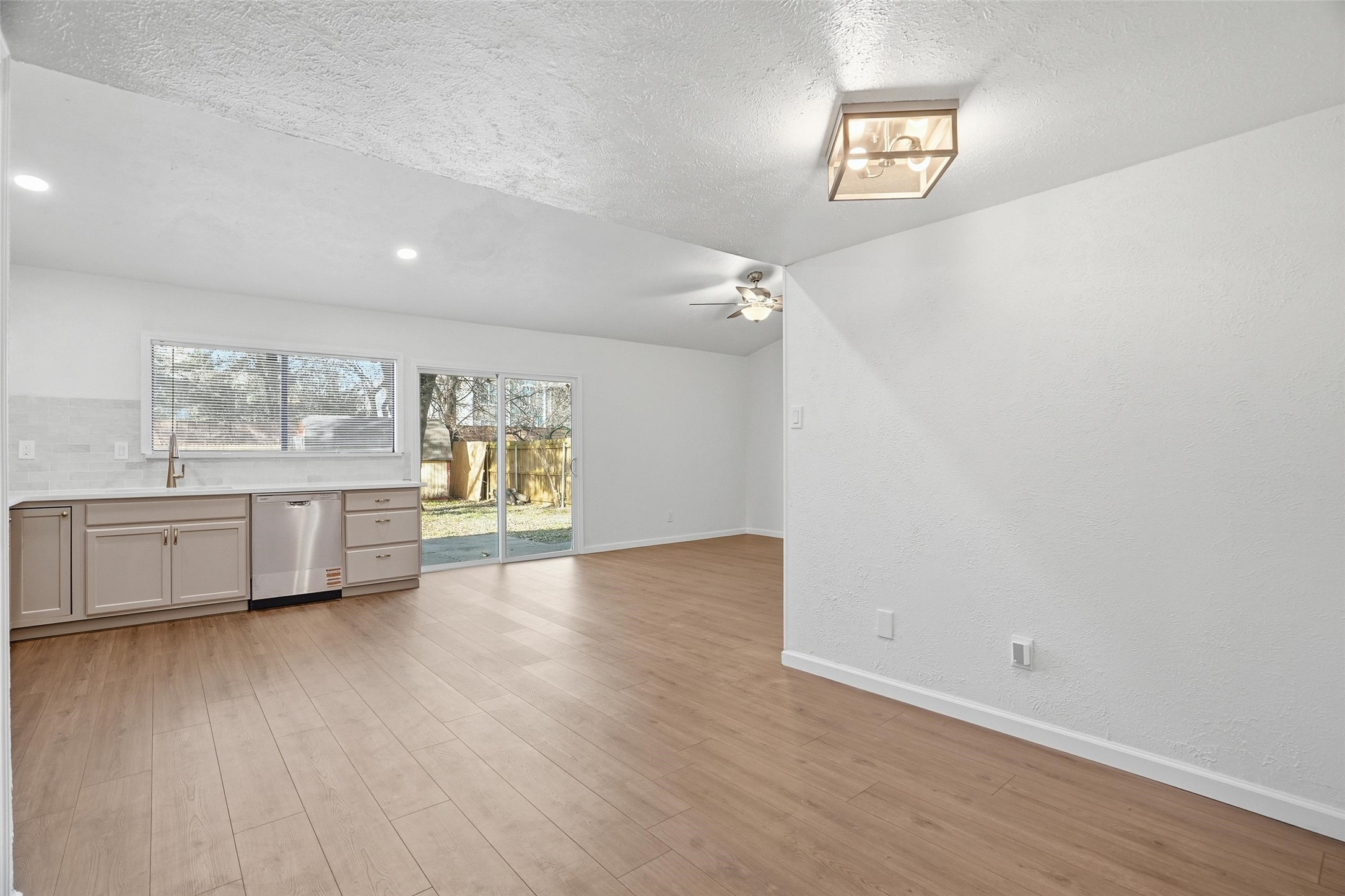 3840 Seven Gables Street