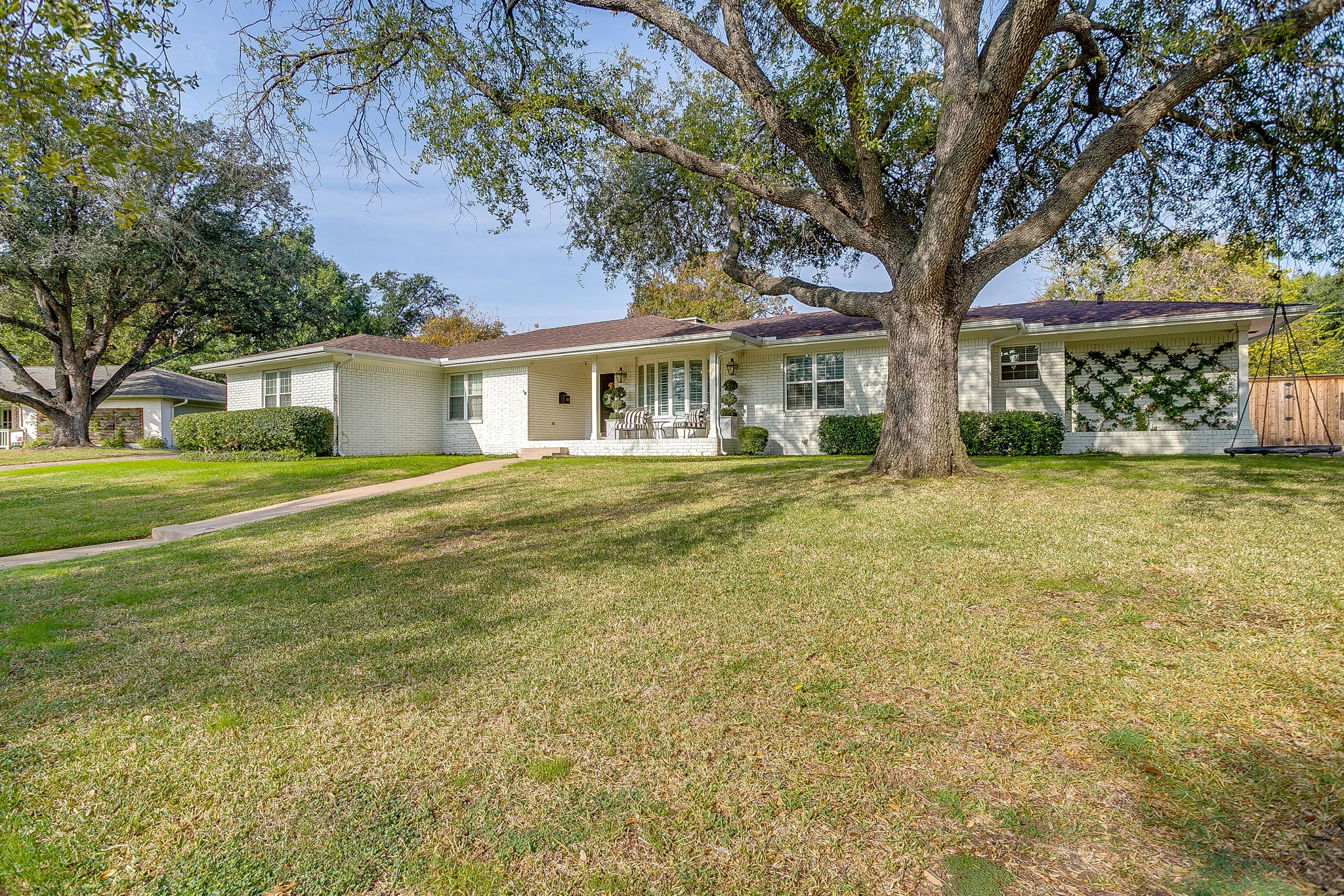 3772 Arroyo Road