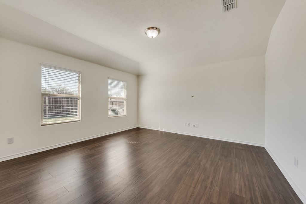 5117 Grayson Ridge Drive
