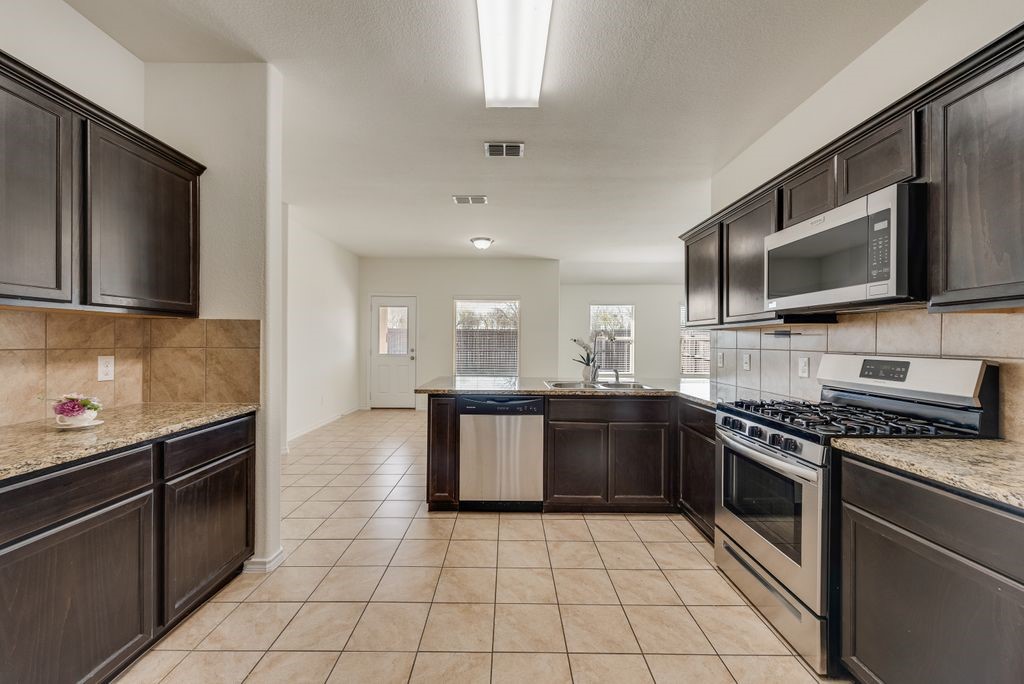 5117 Grayson Ridge Drive