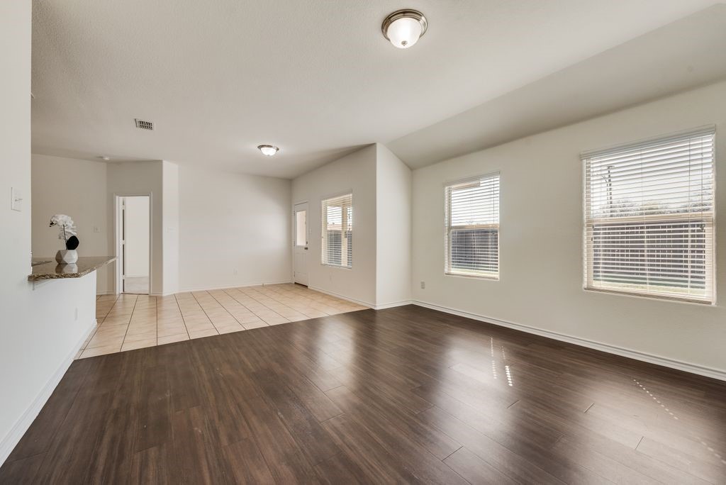 5117 Grayson Ridge Drive