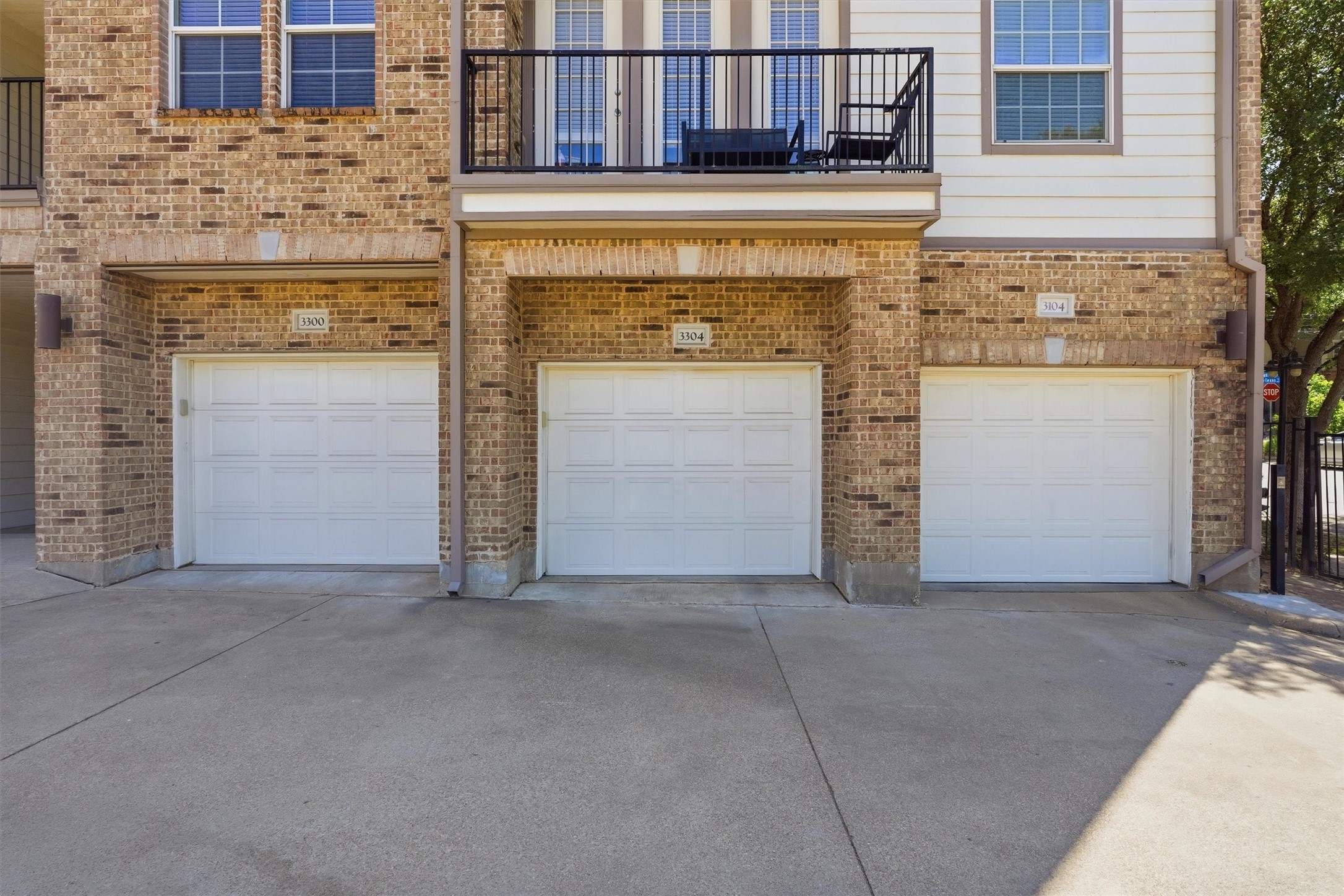 1020 Texas Street 3304