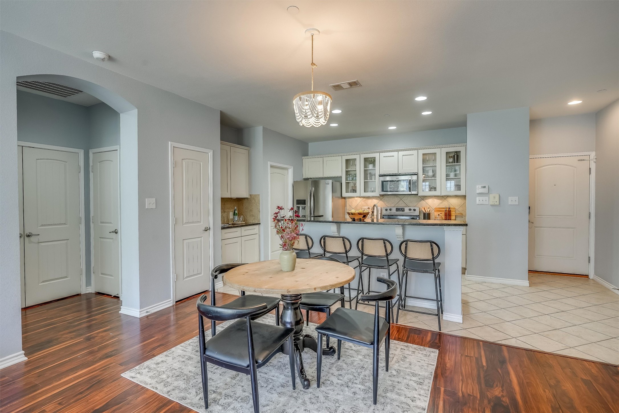 1020 Texas Street 3304