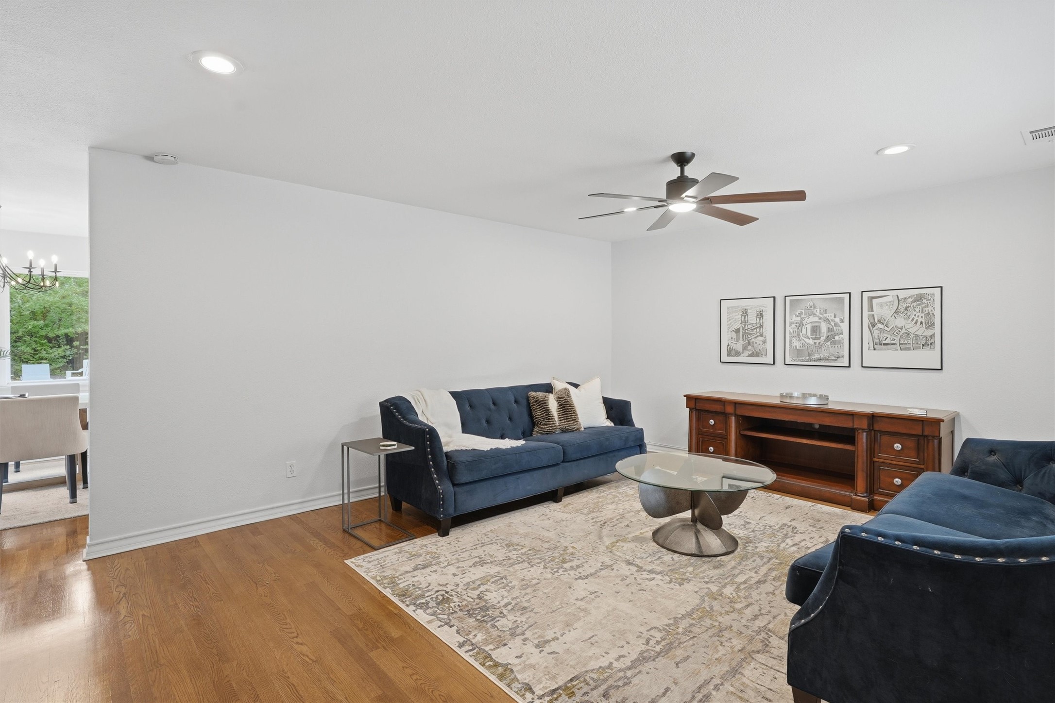 4644 Selkirk Drive