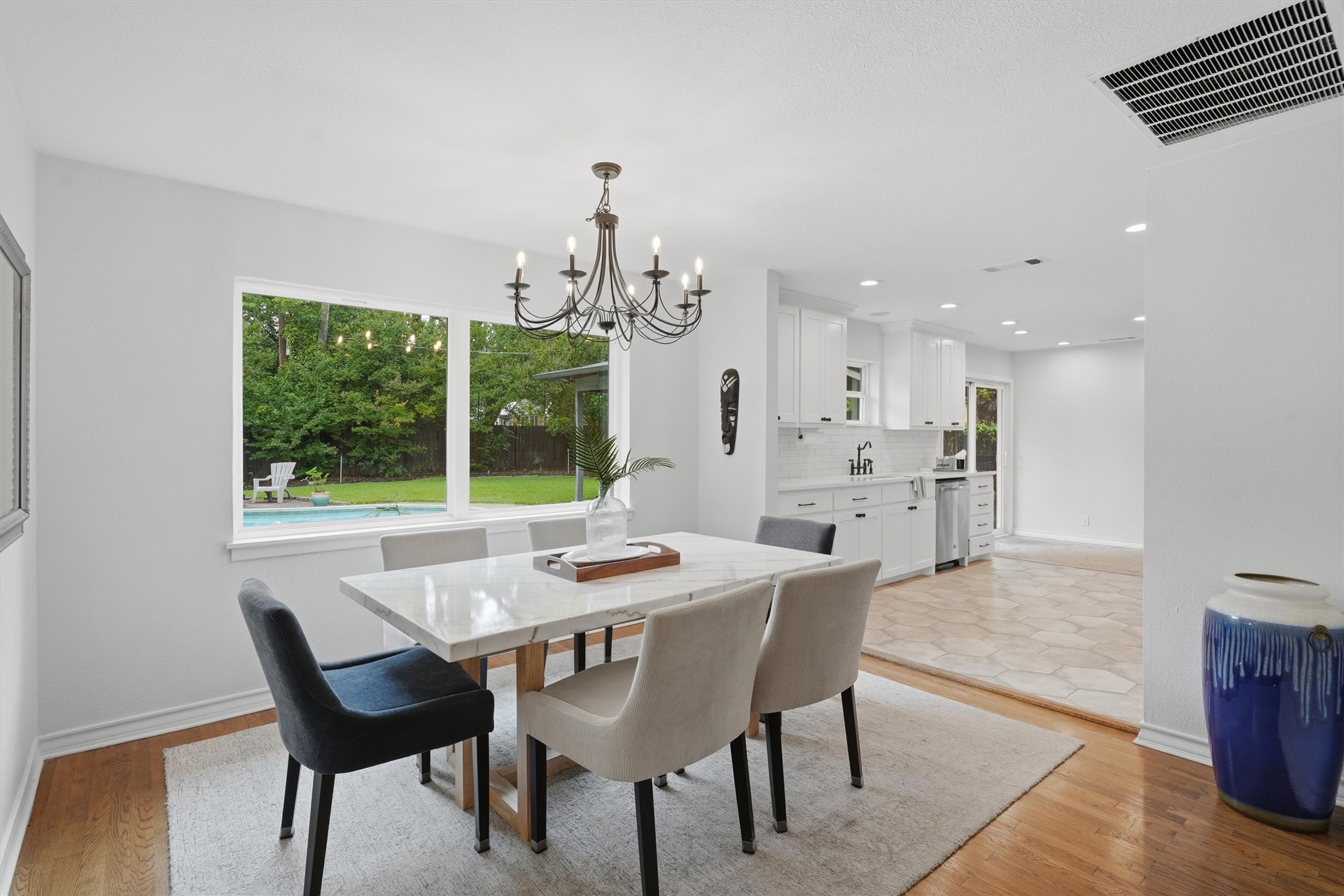 4644 Selkirk Drive