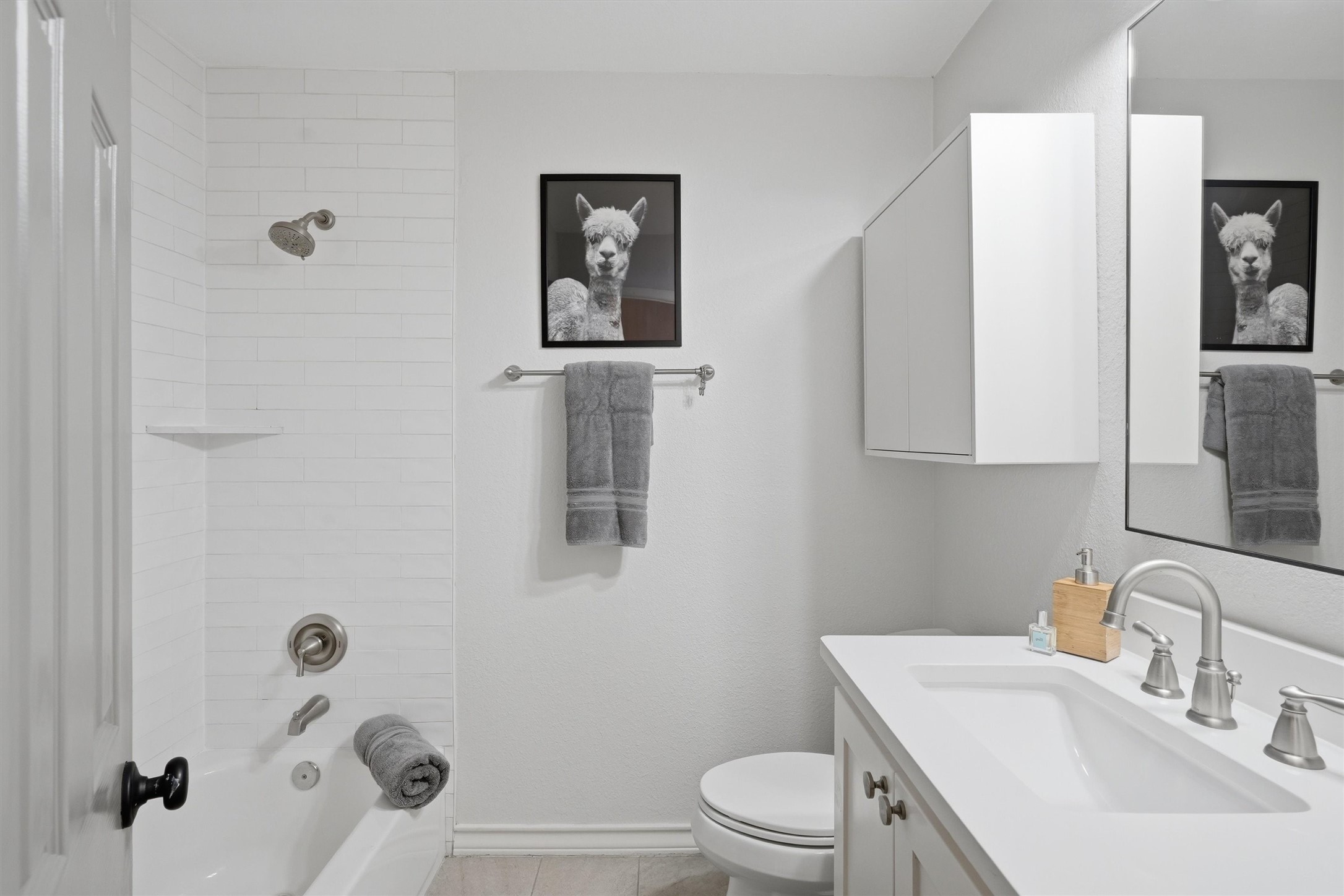 4644 Selkirk Drive