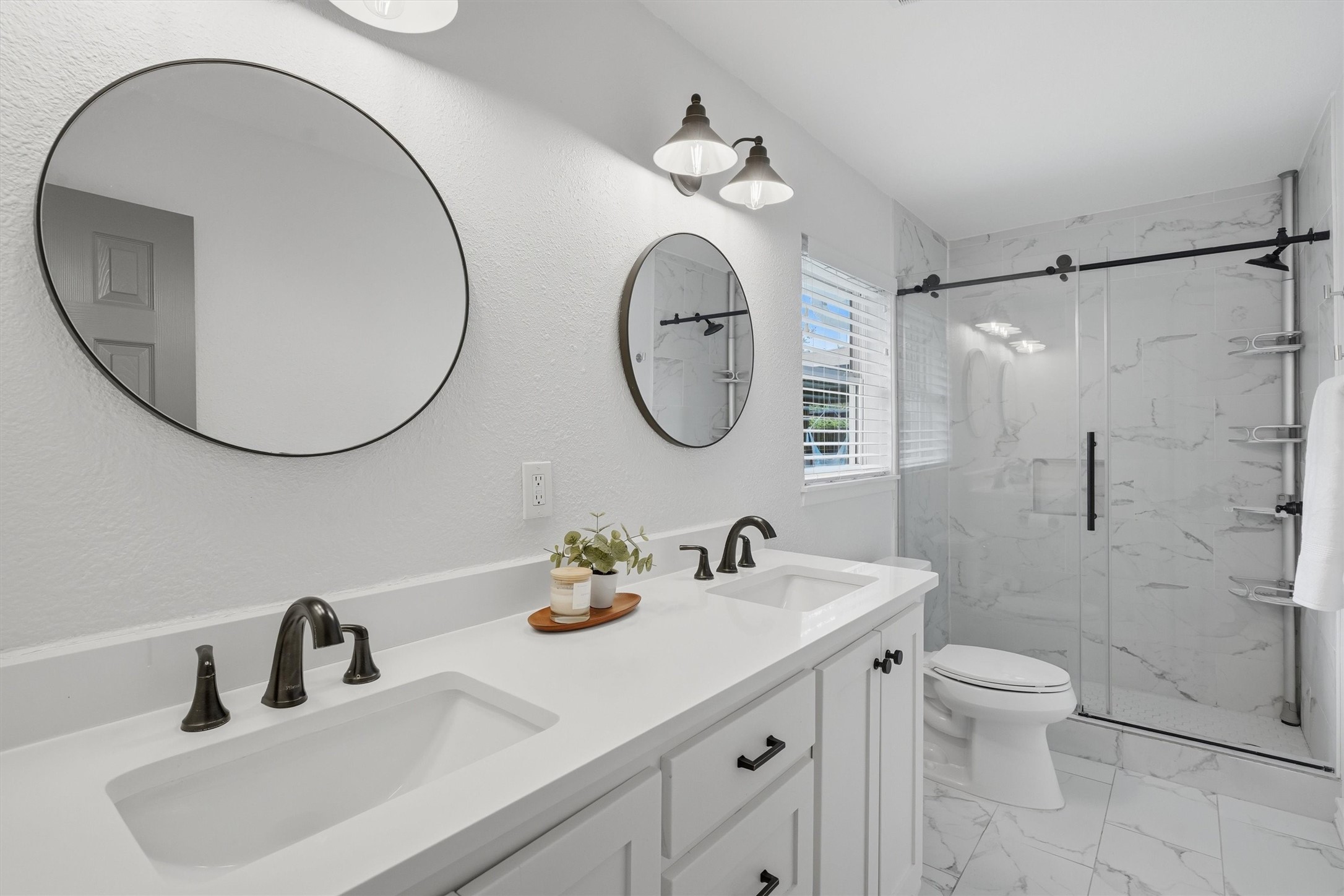 4644 Selkirk Drive