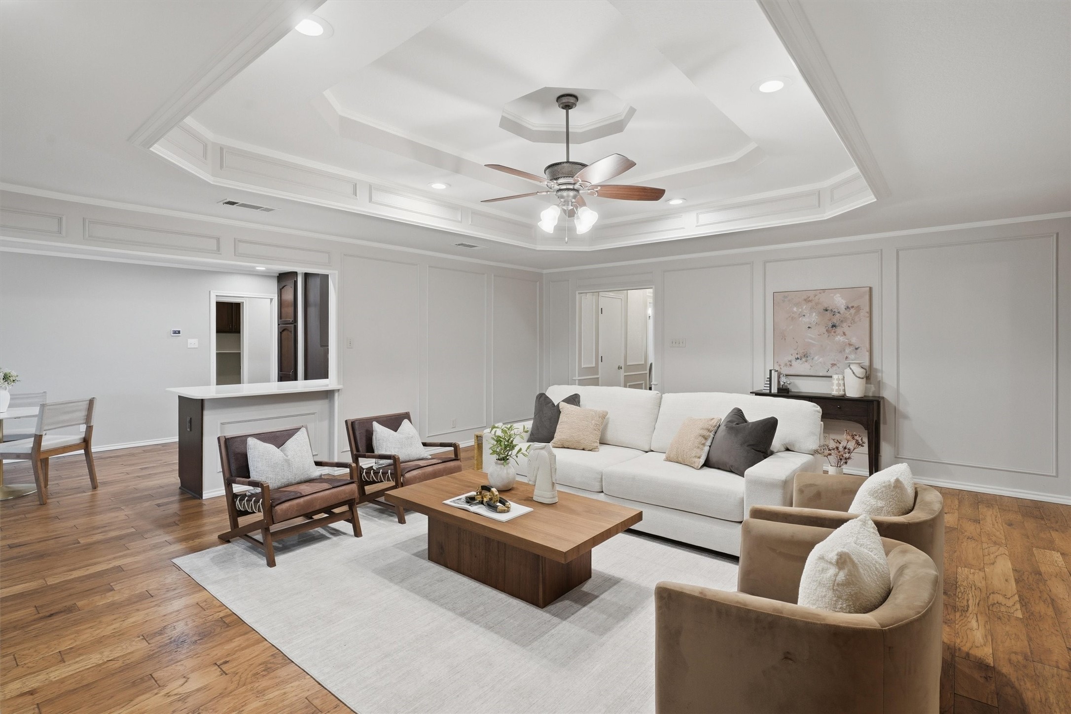 7308 Shady Hollow Lane