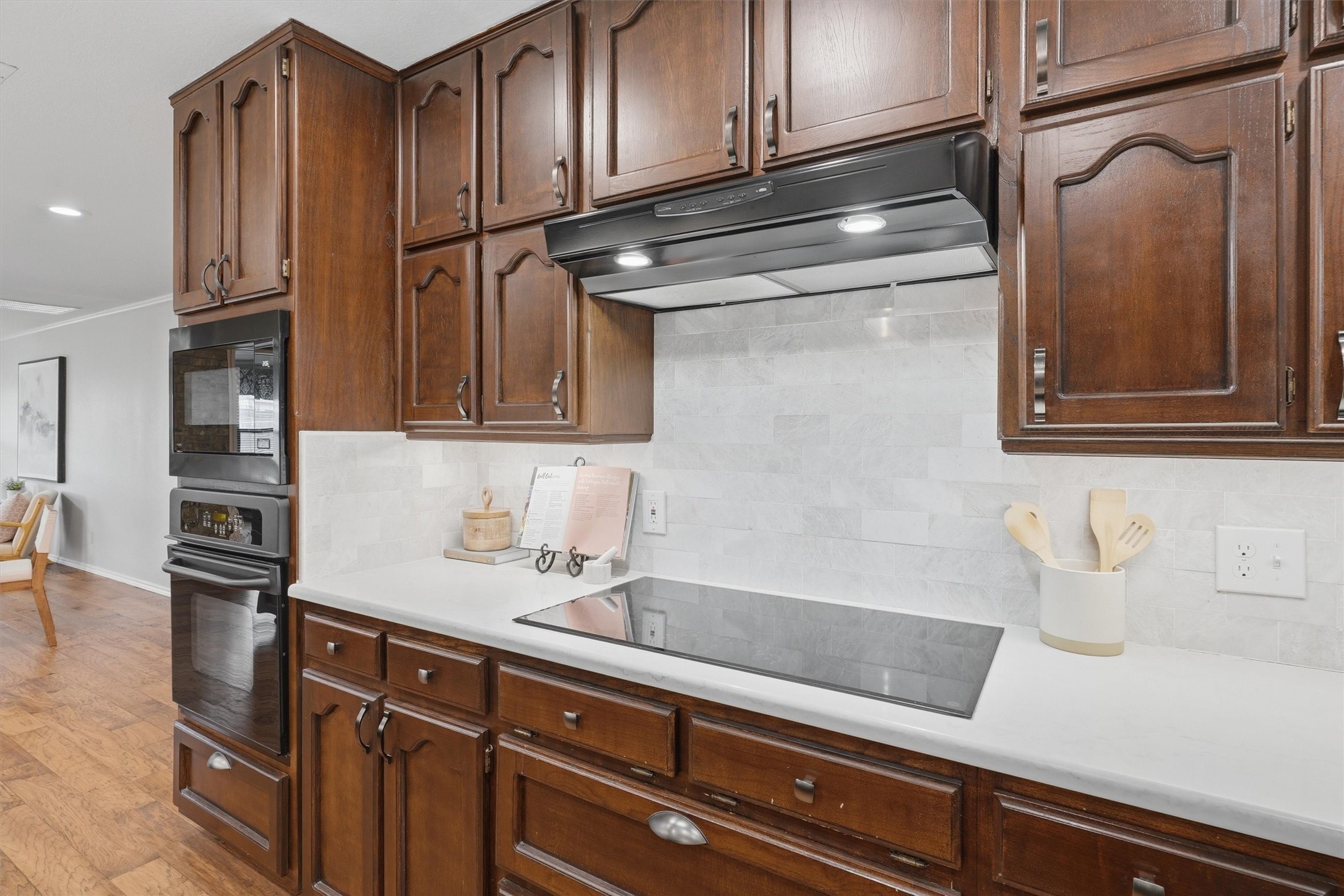 7308 Shady Hollow Lane