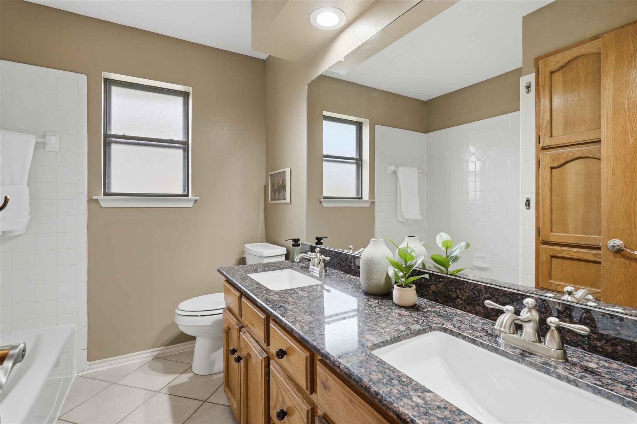 7308 Shady Hollow Lane