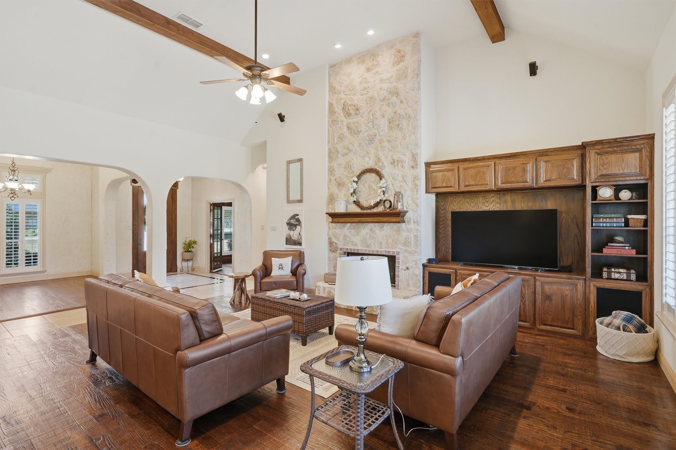 3832 Eagles Nest Trail