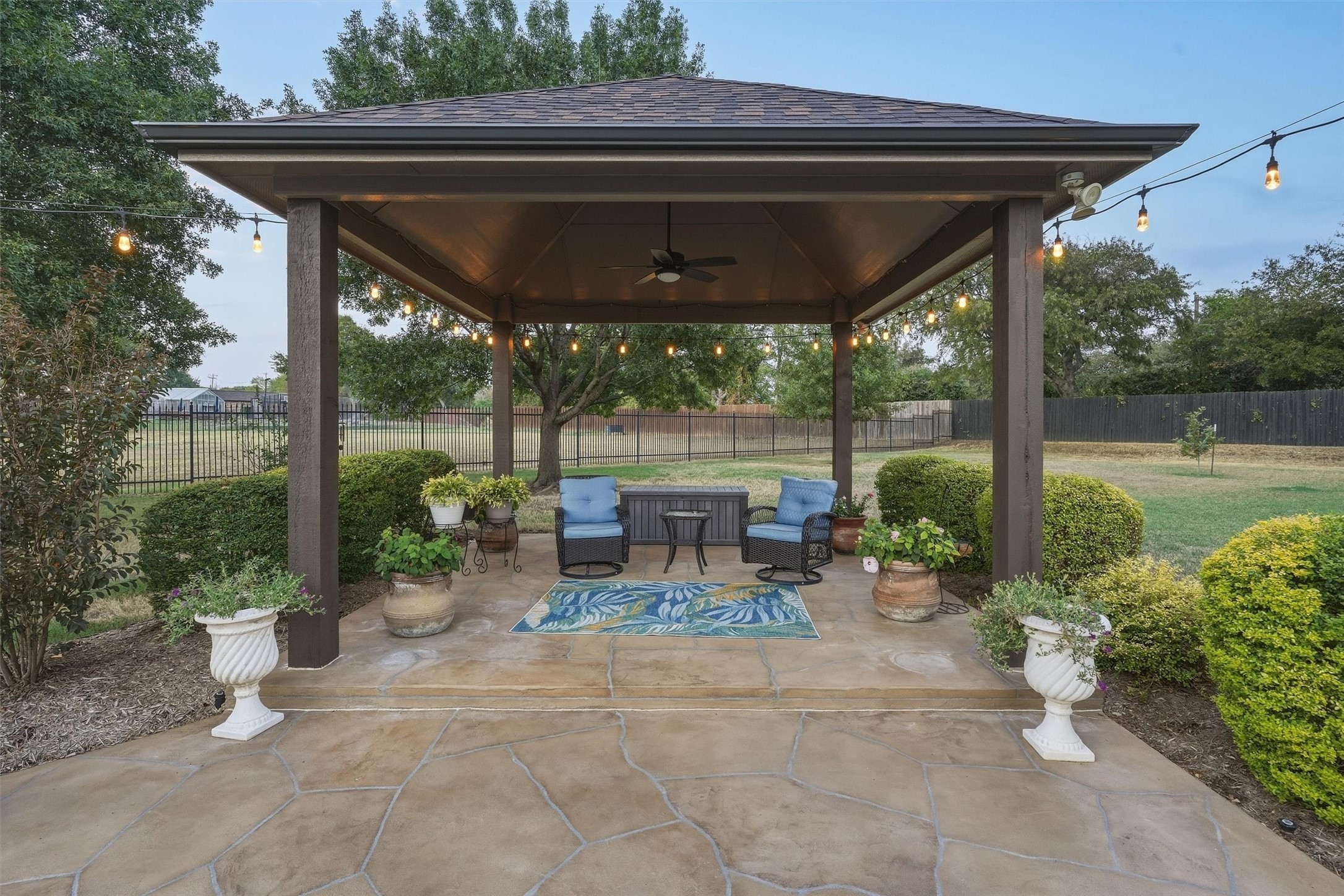 3832 Eagles Nest Trail