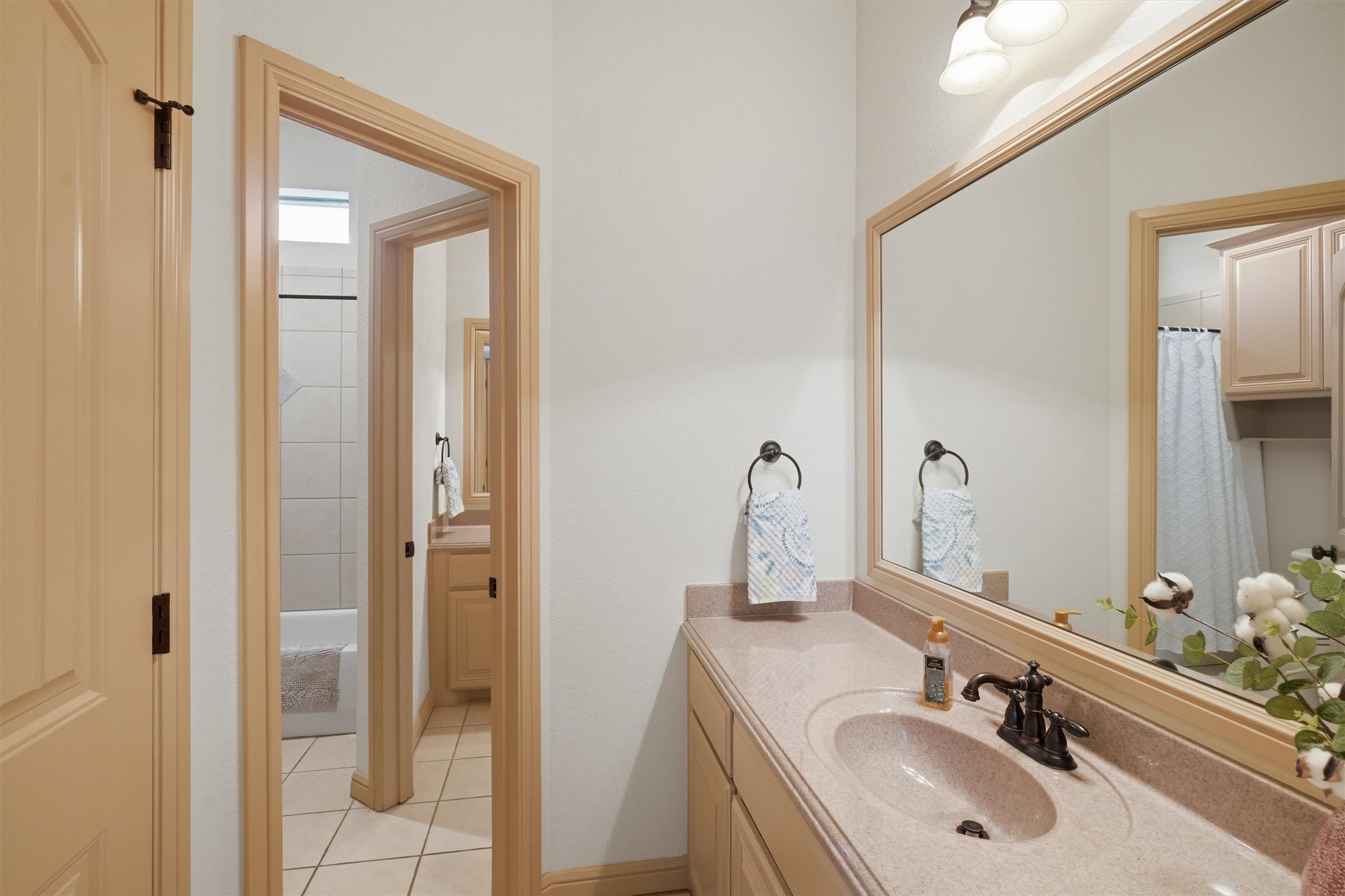 3832 Eagles Nest Trail