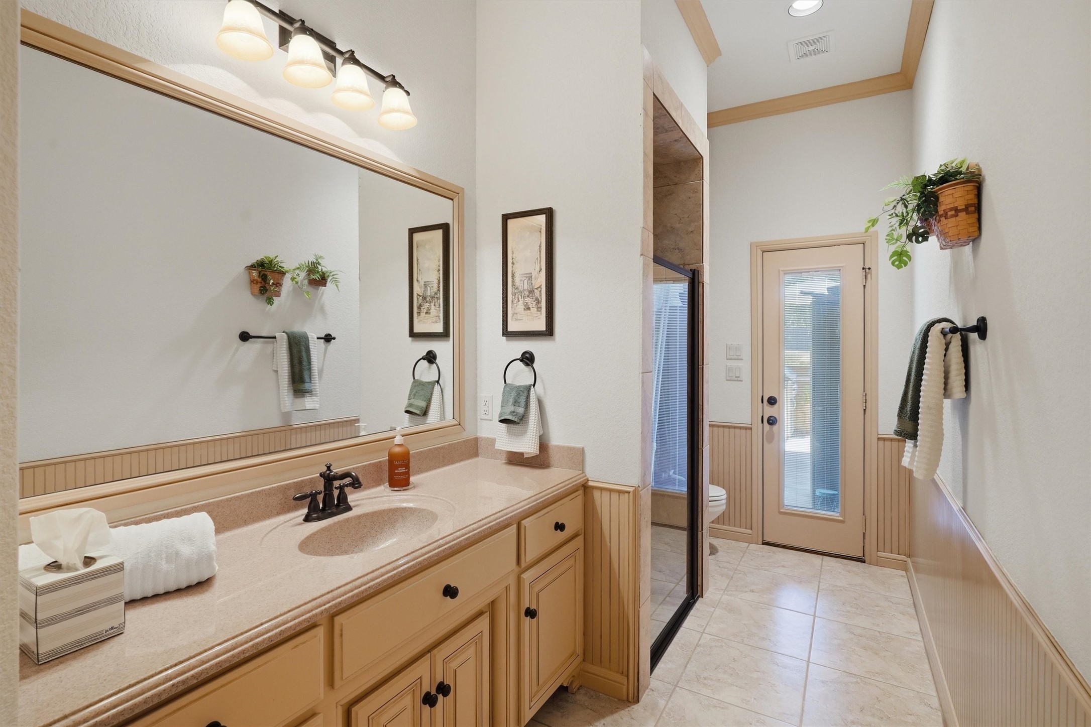 3832 Eagles Nest Trail