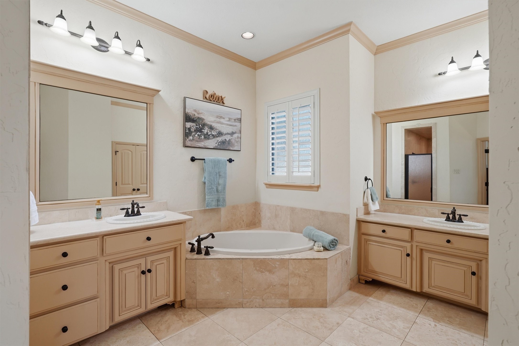 3832 Eagles Nest Trail