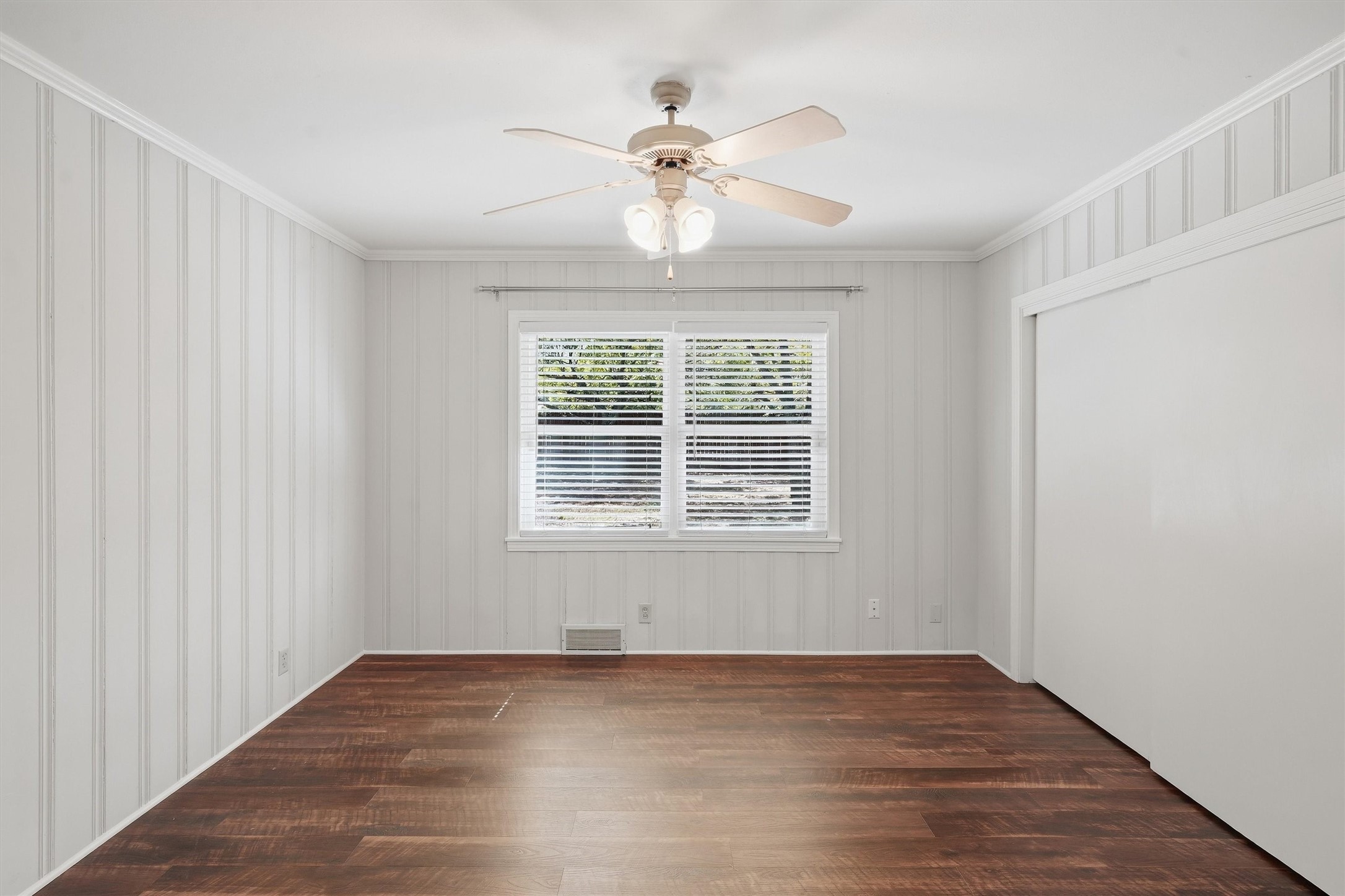 4709 Selkirk Drive