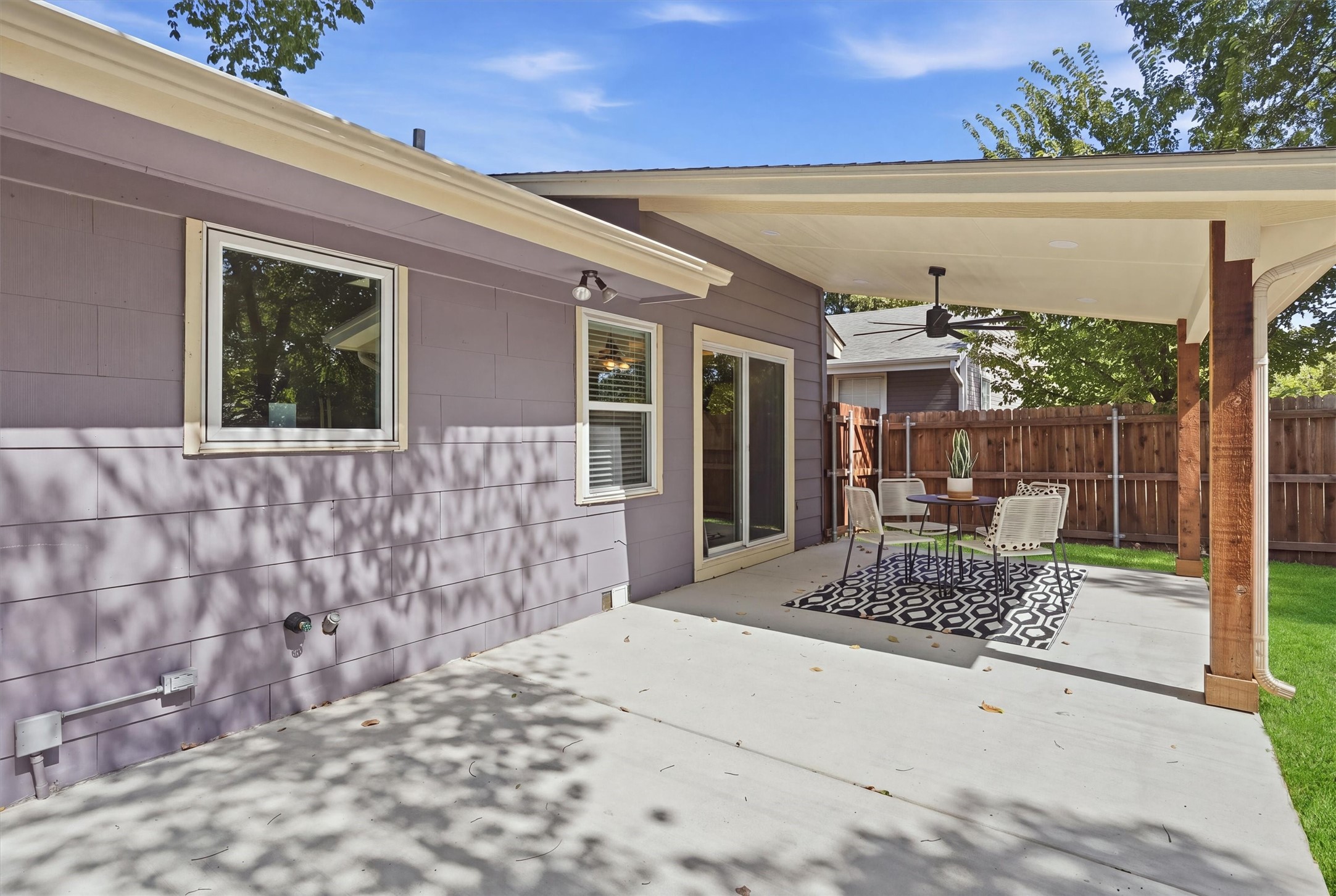 4709 Selkirk Drive
