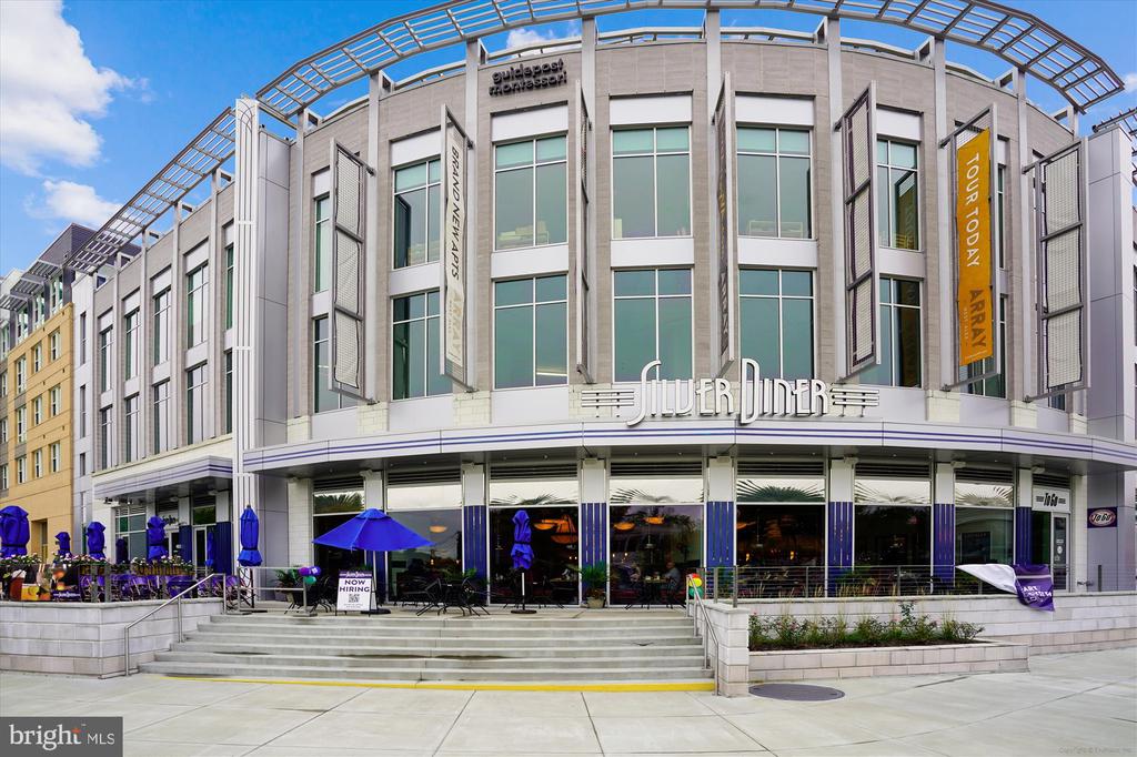 2500 N VAN DORN STREET 1101