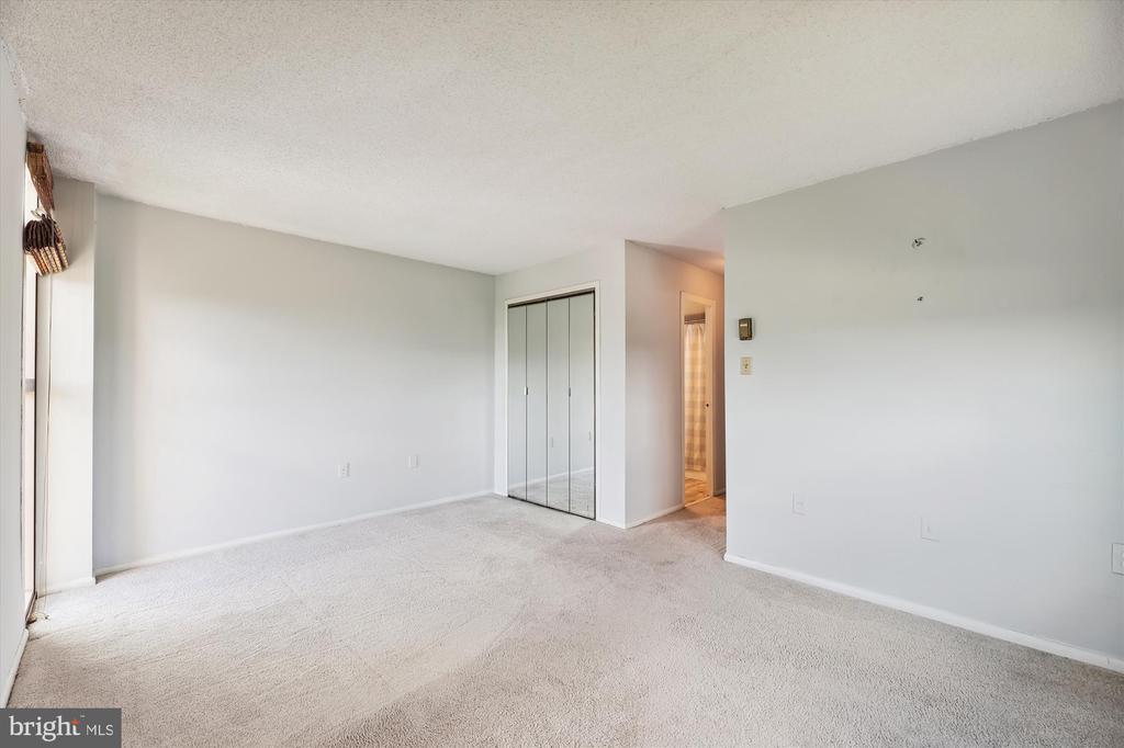 2500 N VAN DORN STREET 1101