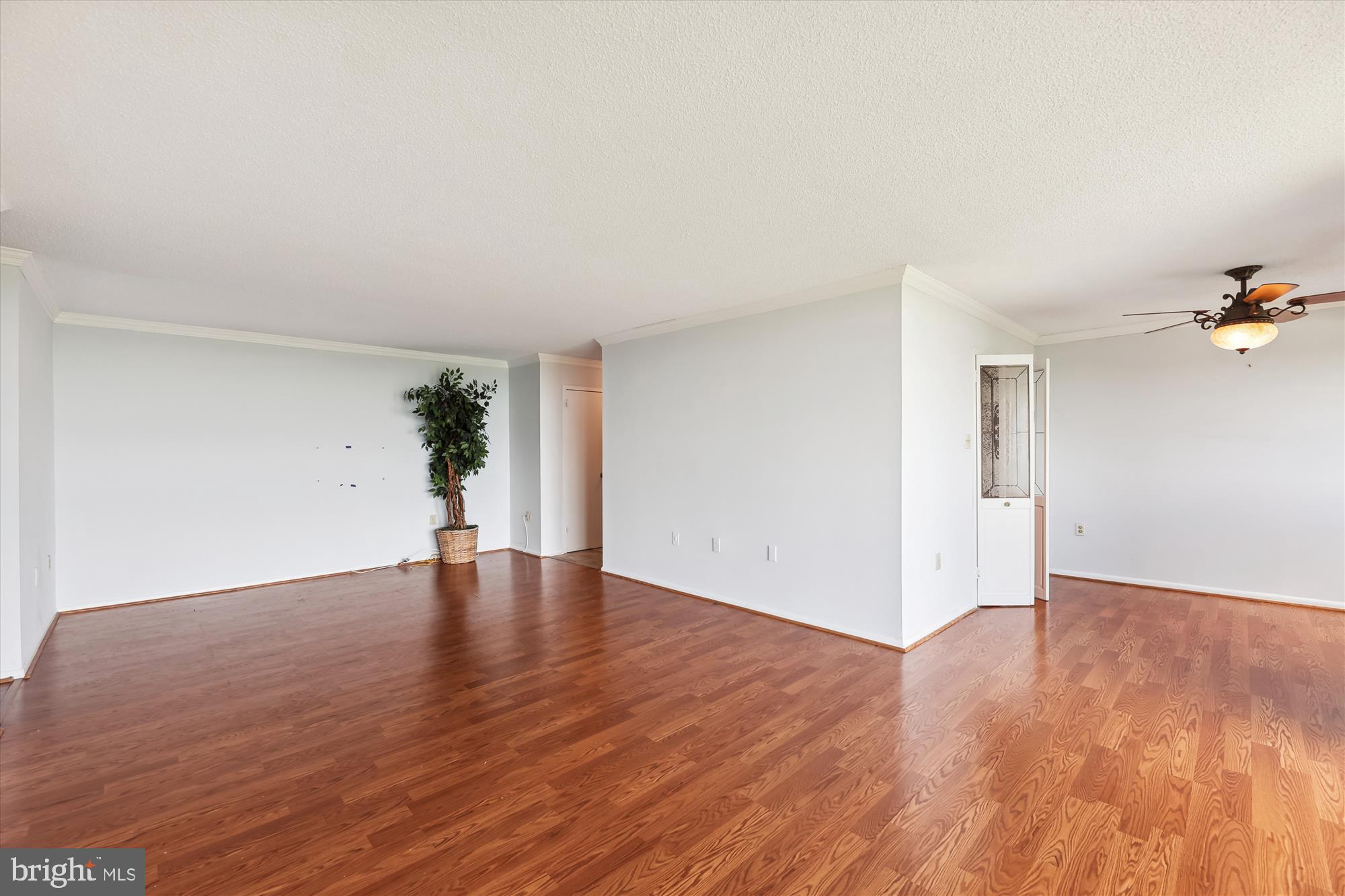 2500 N VAN DORN STREET 1101