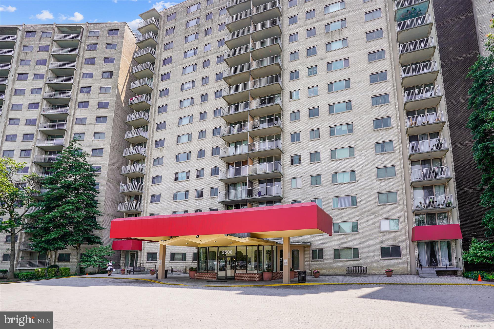 2500 N VAN DORN STREET 1101