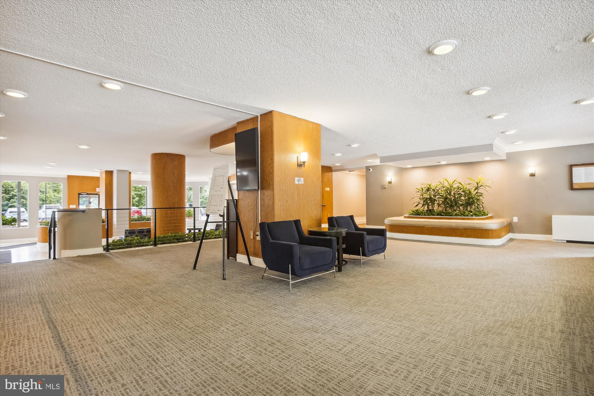 2500 N VAN DORN STREET 1101