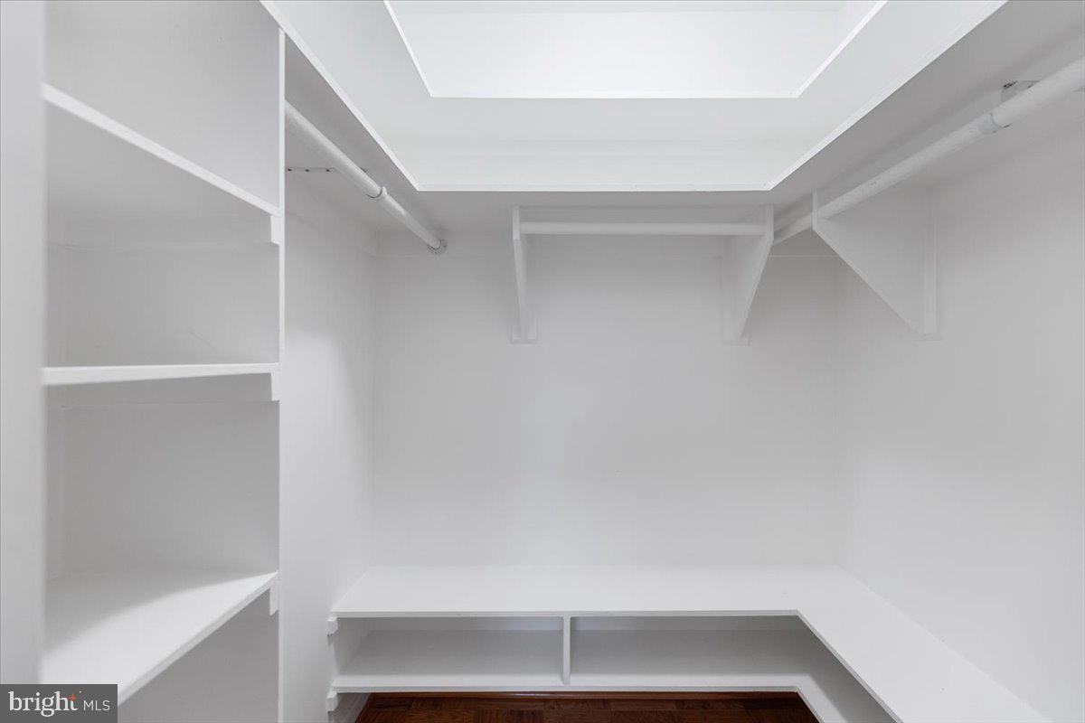 200 N MAPLE AVENUE 416