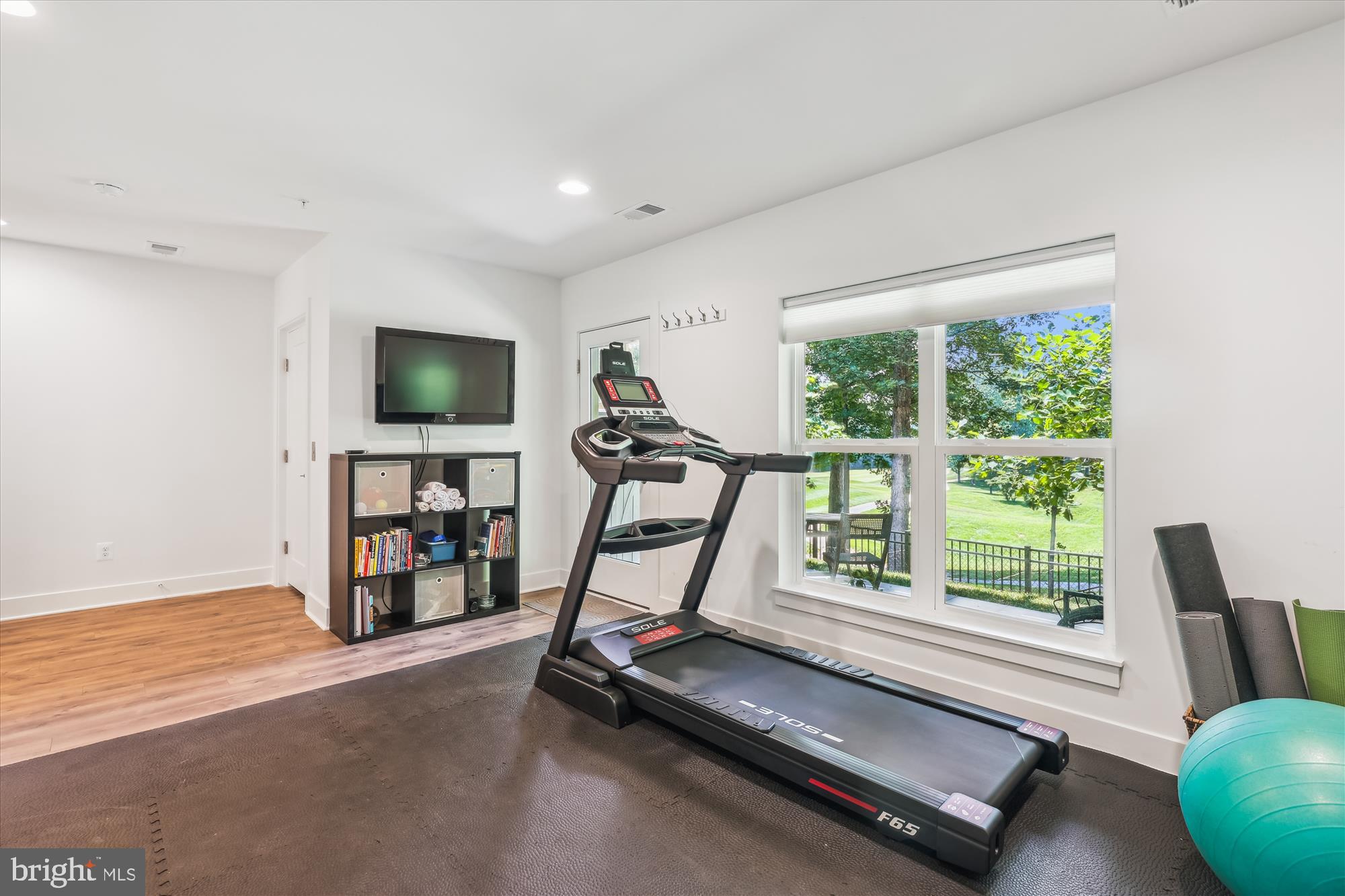 3538 SUTTON HEIGHTS CIRCLE